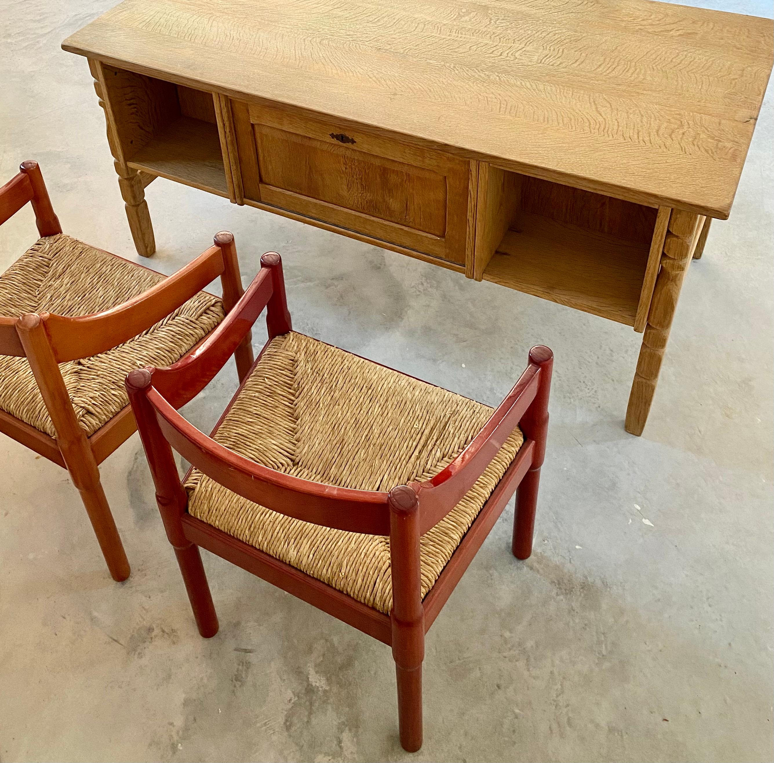 Scrivania bifacciale in stile Oak di Henning Kjaernulf In condizioni buone in vendita a Round Top, TX