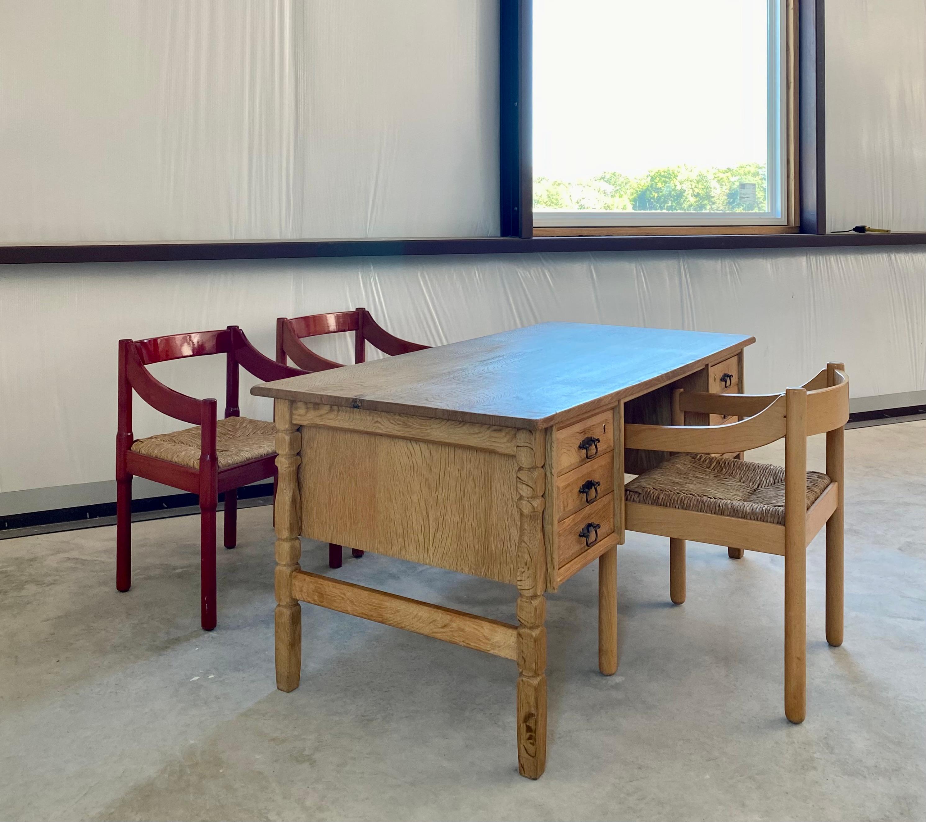 Ottone Scrivania bifacciale in stile Oak di Henning Kjaernulf in vendita