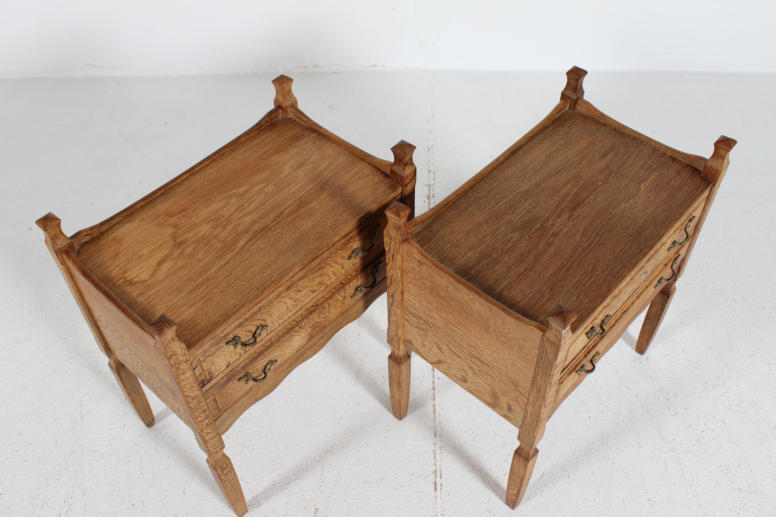 Henning  Pareja de mesitas auxiliares y de noche de roble macizo estilo Kjærnulf  1970s en Bueno estado para la venta en Silkeborg, Silkeborg