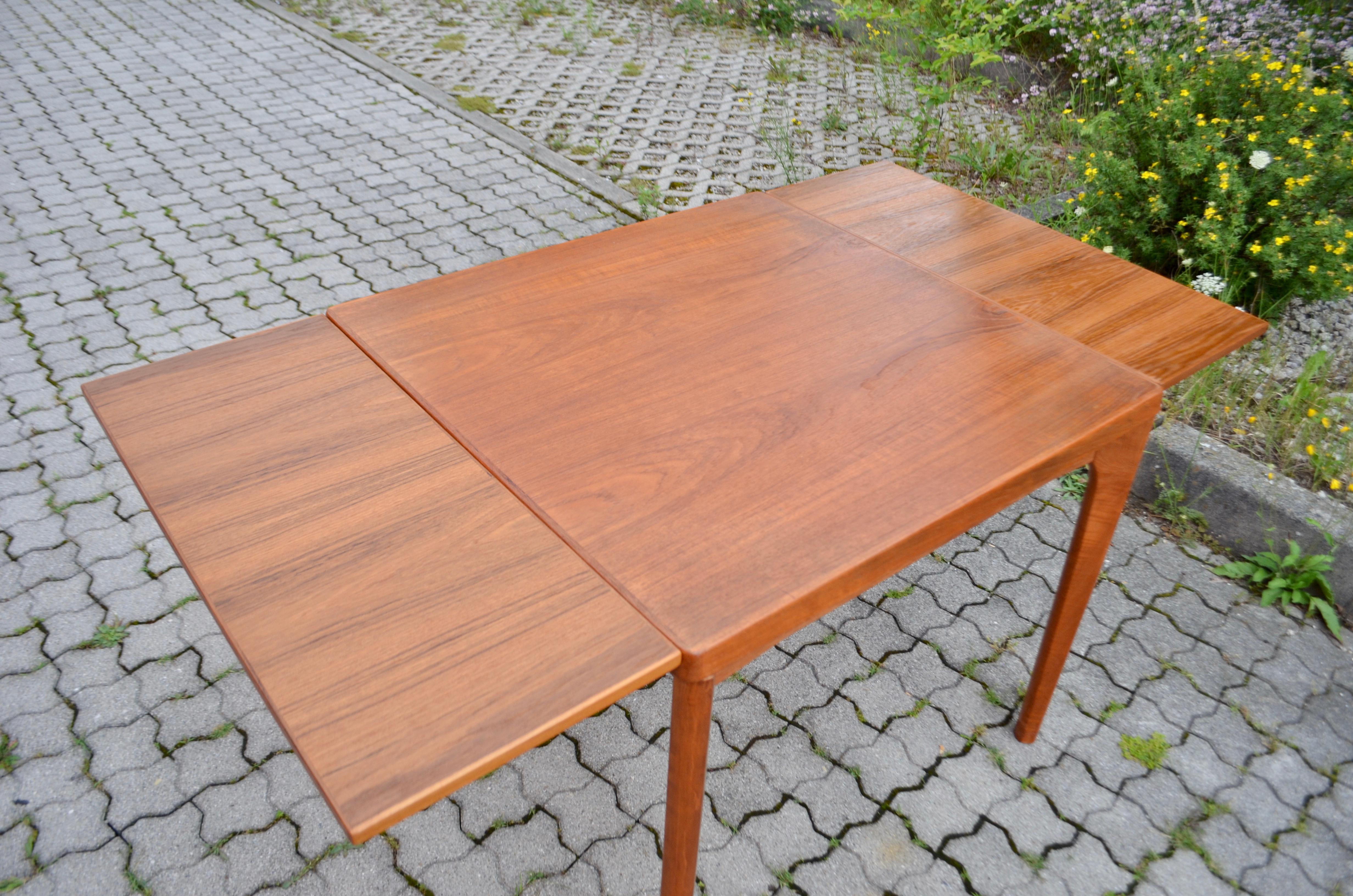 Henning Kjaernulf Teak Dining Table for Vejle Stole Moebelfabrik For Sale 2
