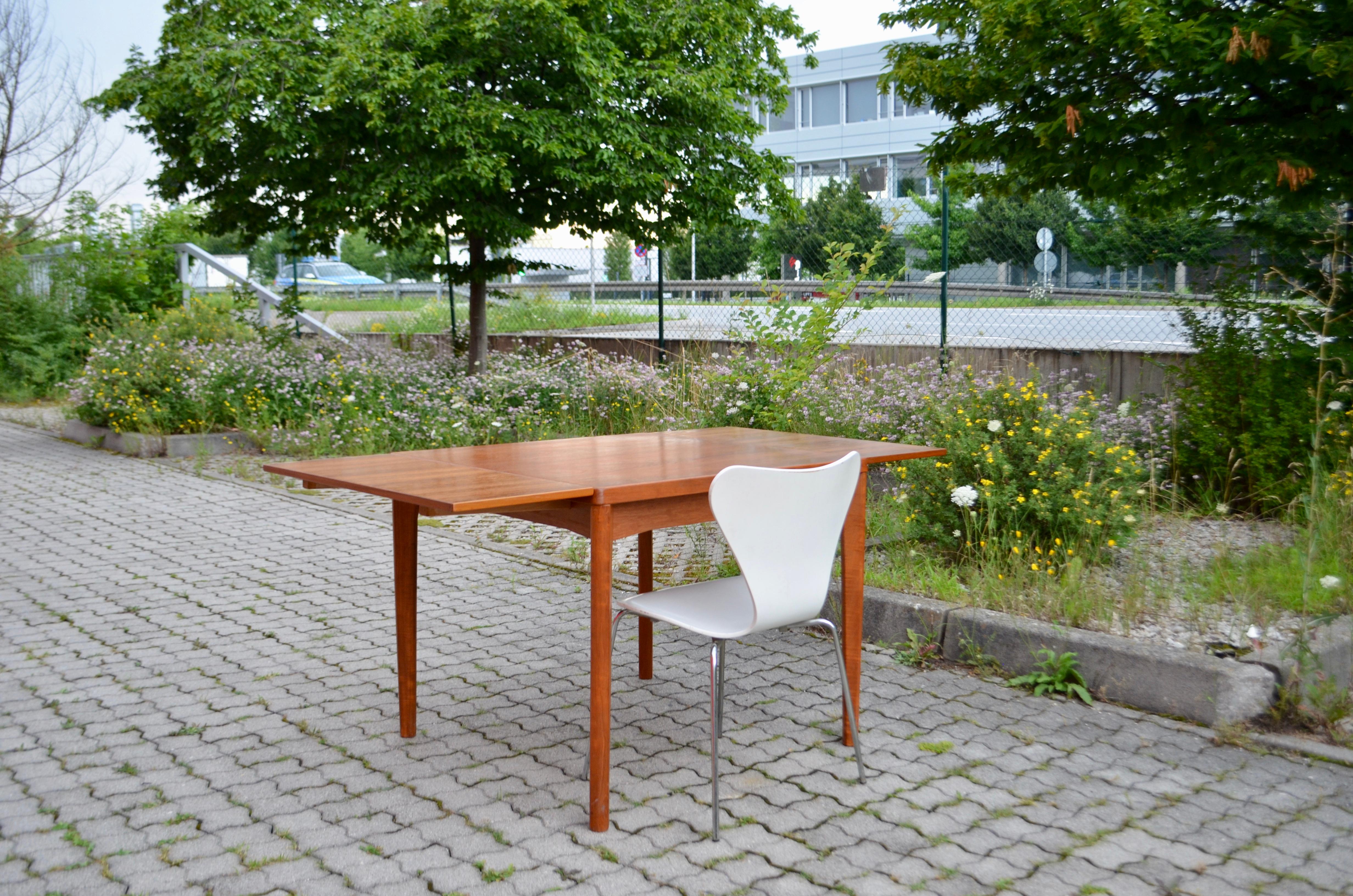 Henning Kjaernulf Teak Dining Table for Vejle Stole Moebelfabrik For Sale 4