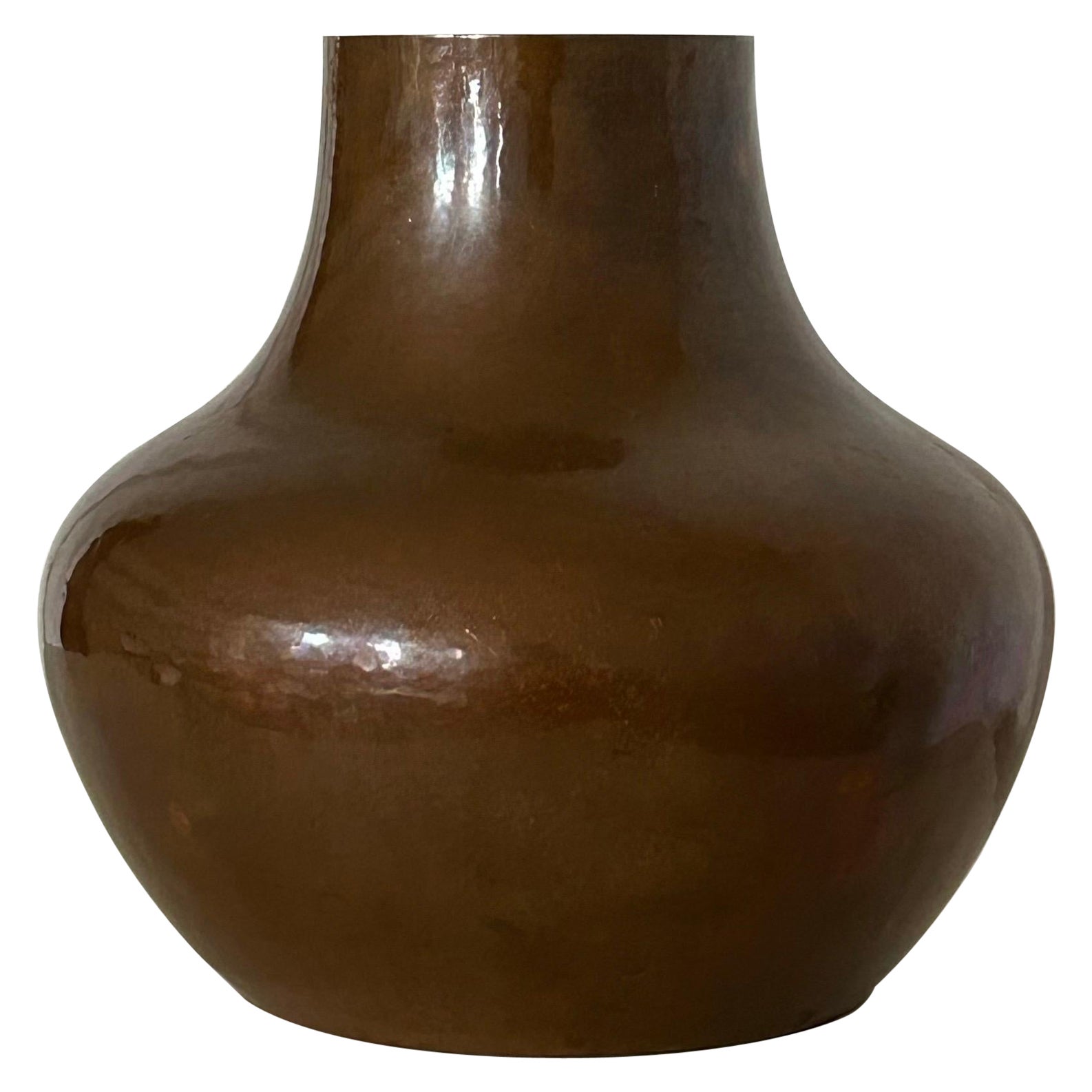 Henning Koppel (1928-1981) Vase en cuivre Georg Jensen, Danemark 20e siècle en vente