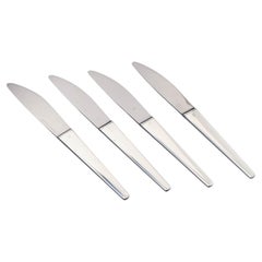 Henning Koppel for Georg Jensen. Four 'Caravel' dinner knives.