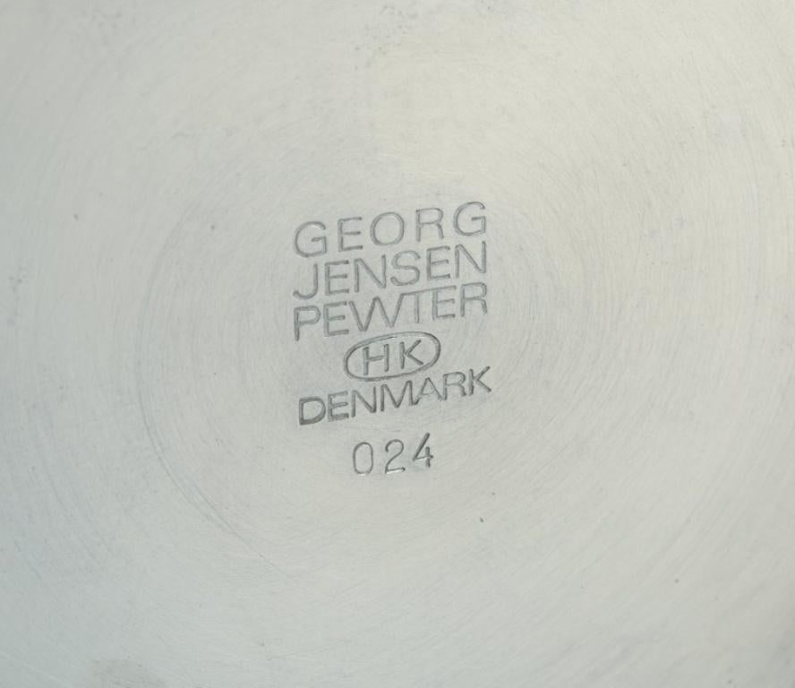 Metà XX secolo Henning Koppel per Georg Jensen, grande e rara ciotola in peltro. Design modernista in vendita