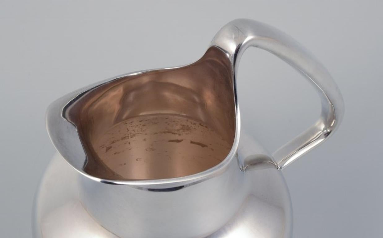 Henning Koppel para Georg Jensen, rara jarra de plata de ley. 1960s. en Excelente estado para la venta en Copenhagen, DK