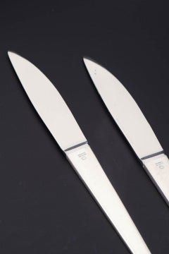 Henning Koppel for Georg Jensen. Two small 'Caravel' lunch knives.