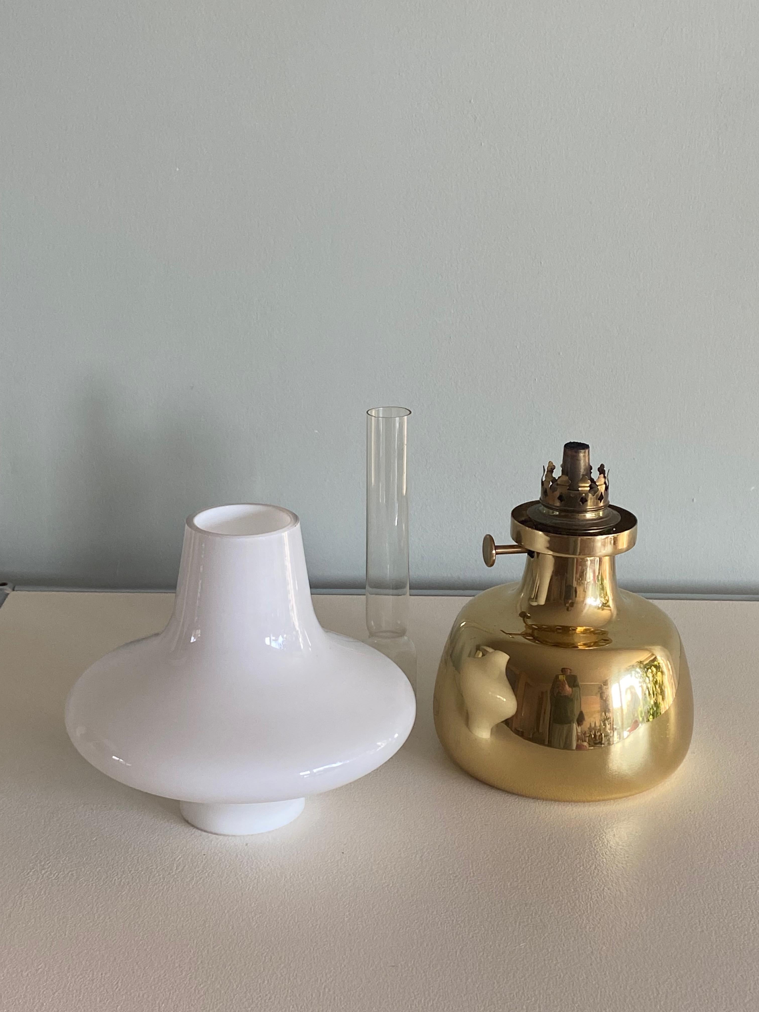 Mid-Century Modern Lampe à huile Henning Koppel Petronella par Louis Poulsen, Danemark en vente