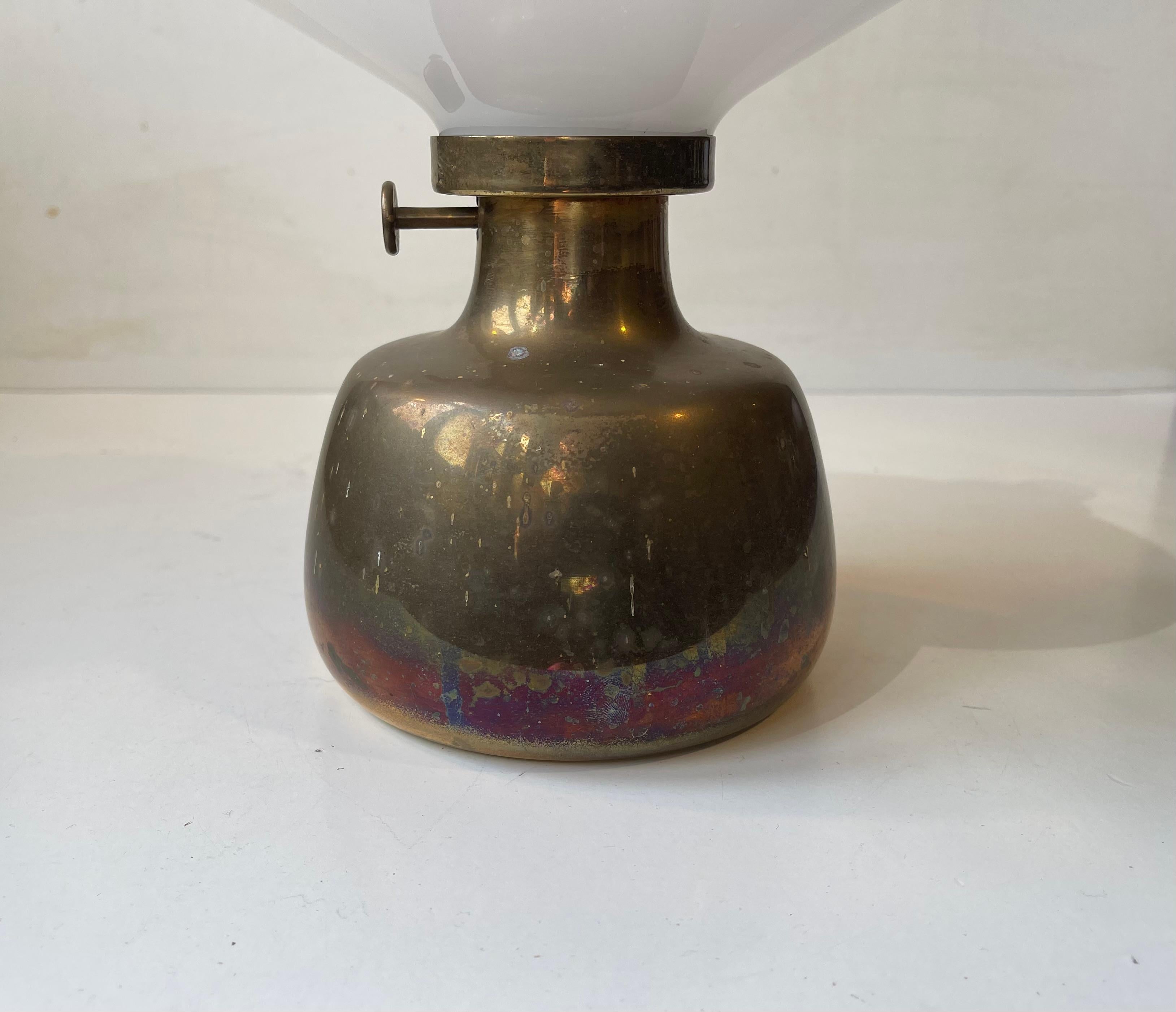 Henning Koppel - Lampe de table à l'huile vintage Petronella pour Louis Poulsen en vente 1