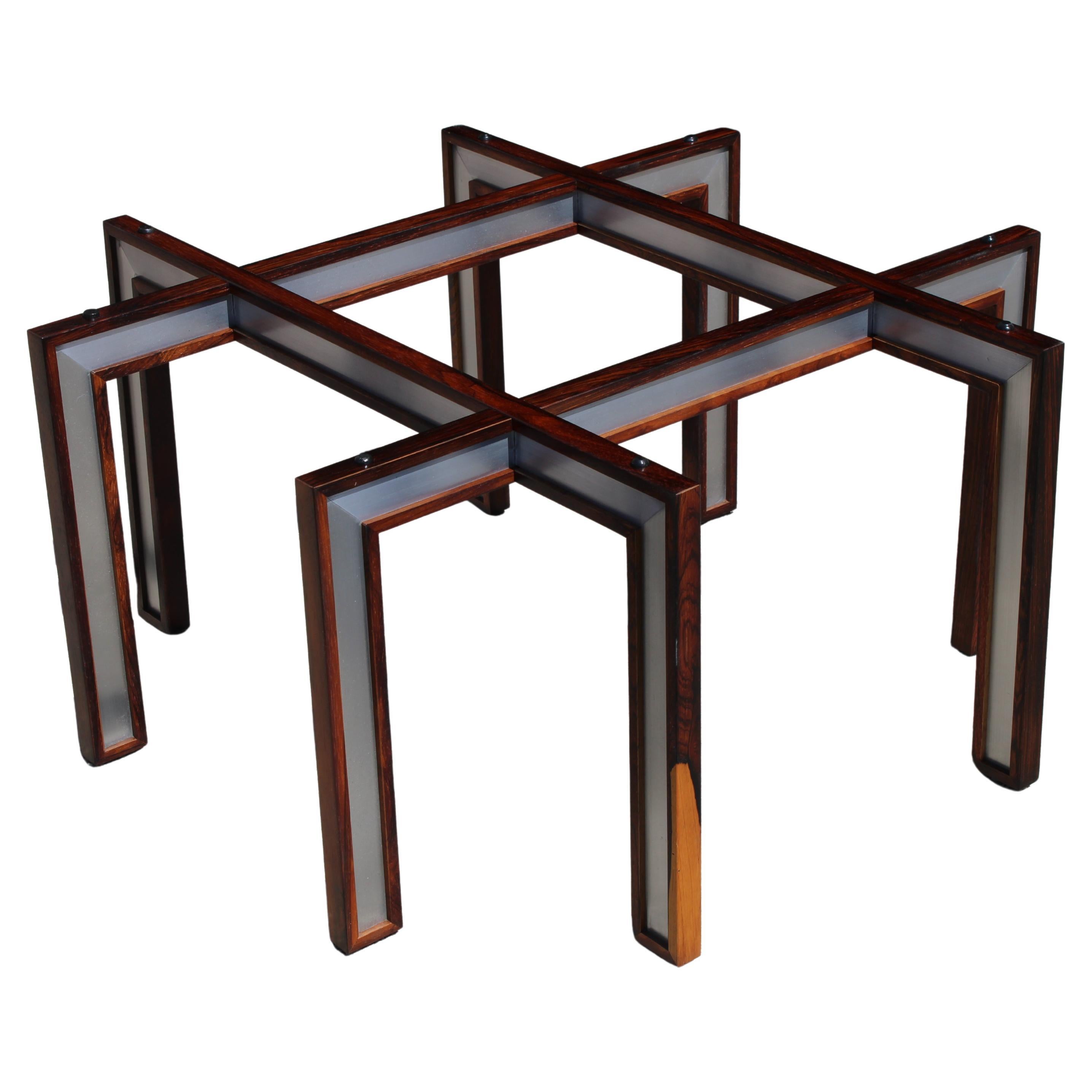 Henning Korch pour C.I.C. Table basse Christensen en palissandre et aluminium en vente