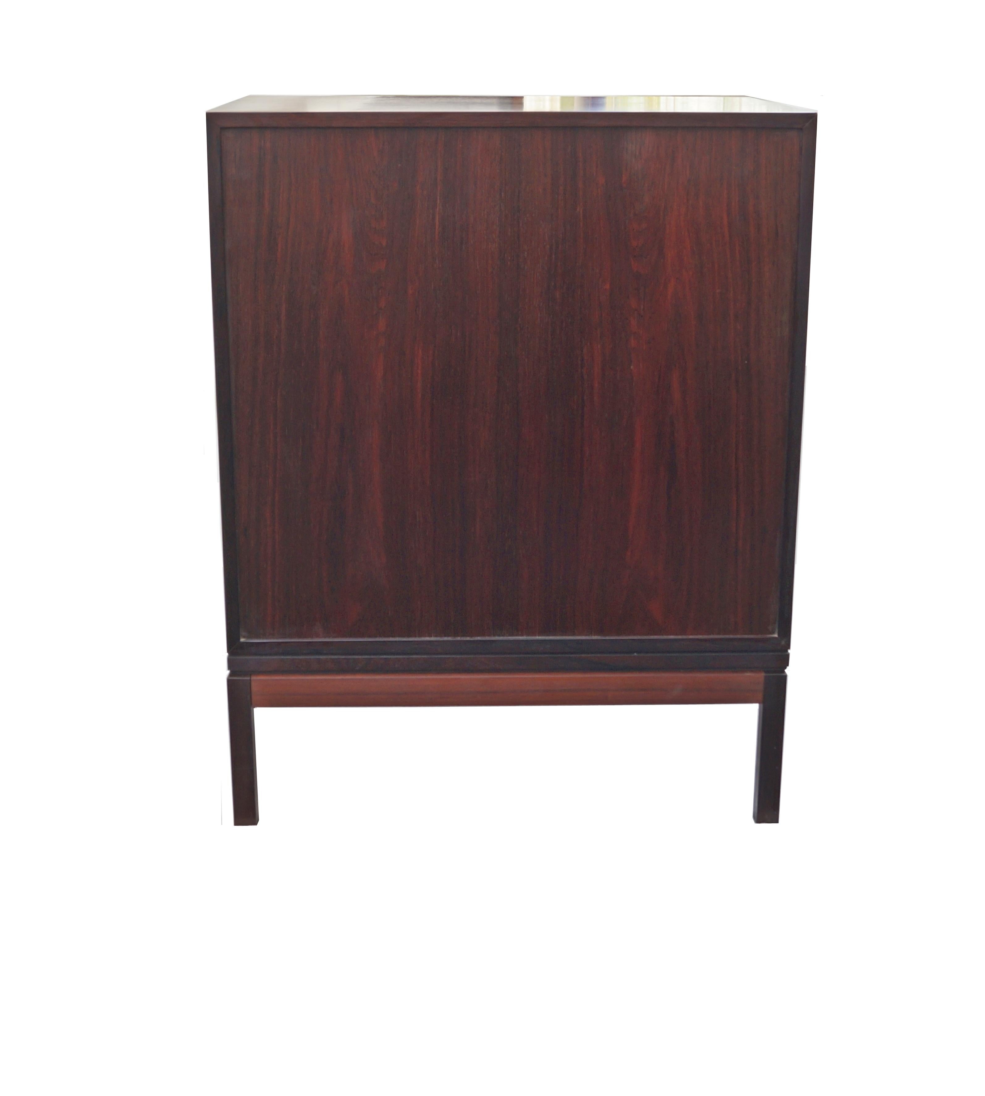 Henning Korch Rosewood Danish Modern Jewelry Lingerie Chest Dresser Flat File In Good Condition For Sale In Wayne, NJ