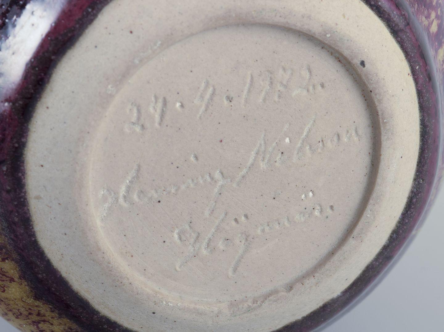 Late 20th Century Henning Nilsson for Höganäs. Stoneware vase with violet and sand-coloured glaze For Sale