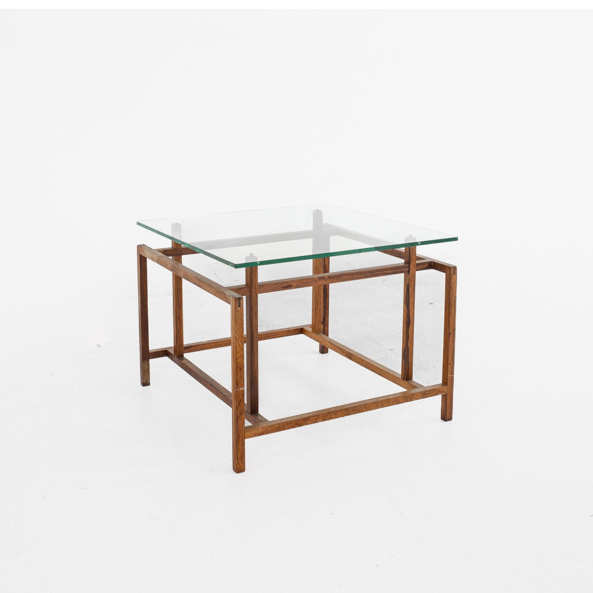 Mid-Century Modern Henning Norgaard for Komfort Mobler Mid Century Rosewood and Glass Side Table For Sale