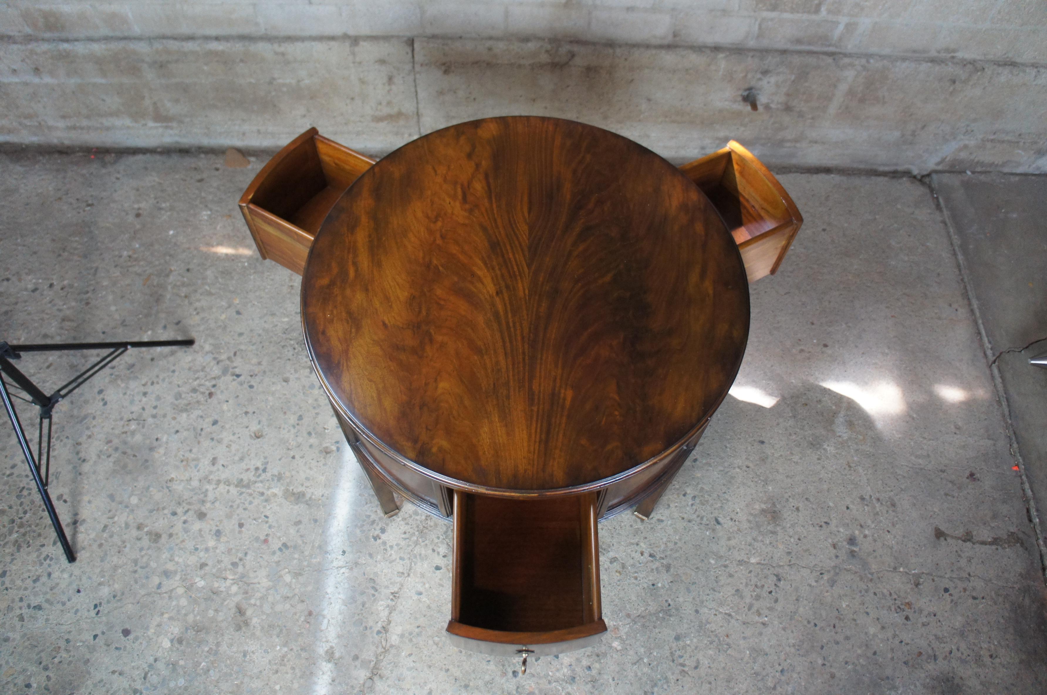 20th Century Henredon Acquisitions Flamed Mahogany Traditional Round Burnet Drum Side Table