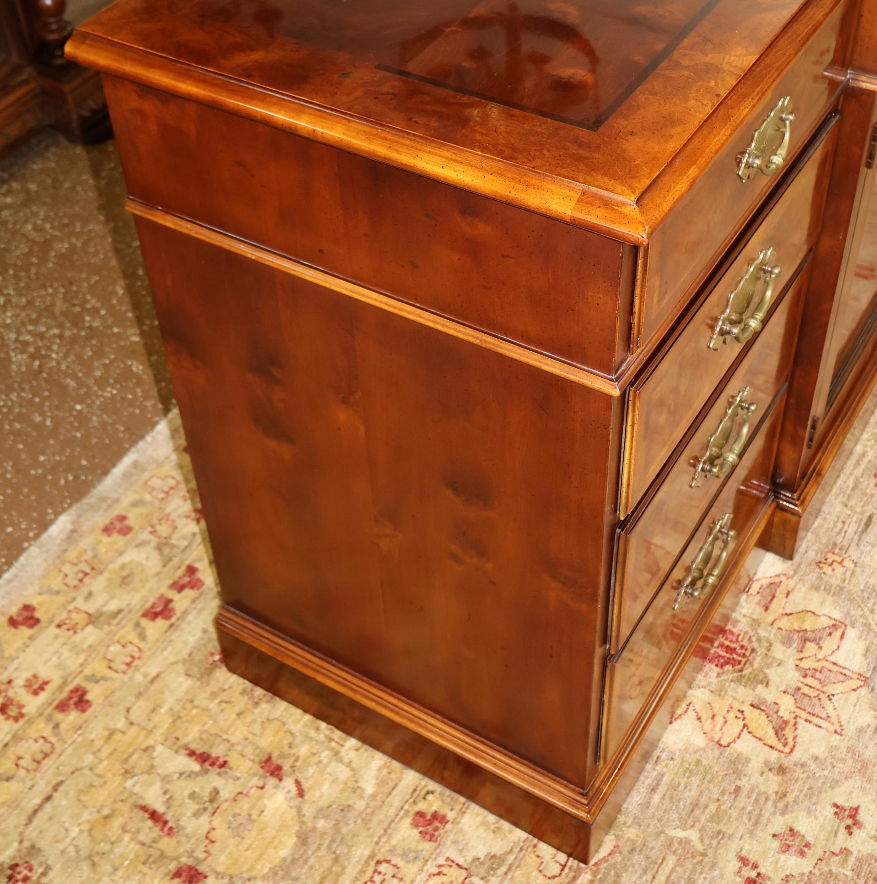 Henredon Ashton Court Burl Walnut Sideboard Server Buffet For Sale 5