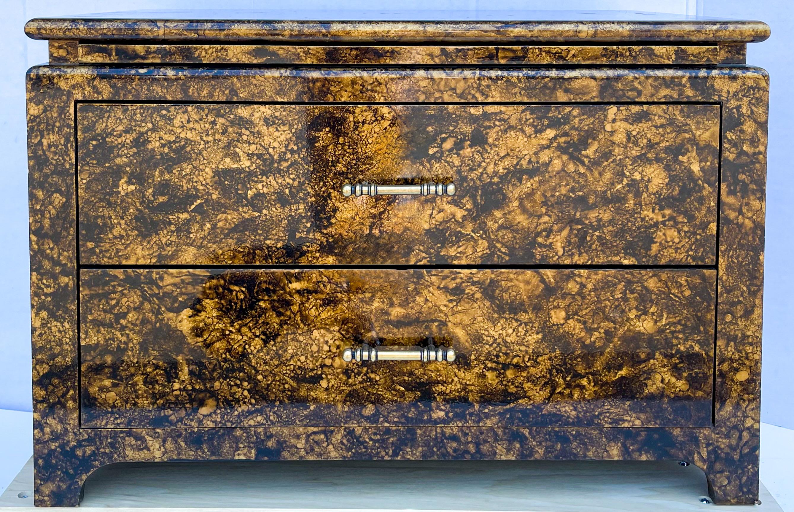 20th Century Henredon Asian Modern Ming Style Faux Tortoise Drip Glaze Chest / Table / Trunk For Sale