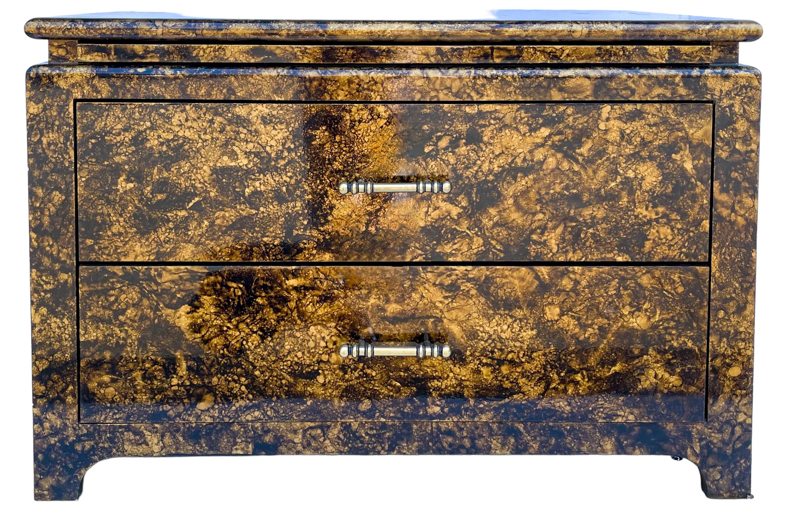 Brass Henredon Asian Modern Ming Style Faux Tortoise Drip Glaze Chest / Table / Trunk For Sale