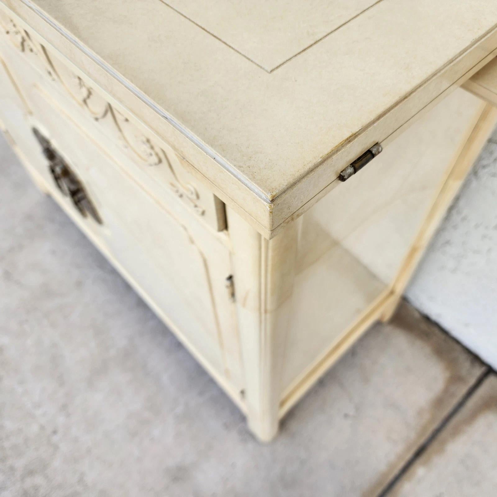 HENREDON Bar Buffet Asian Goat Skin For Sale 5
