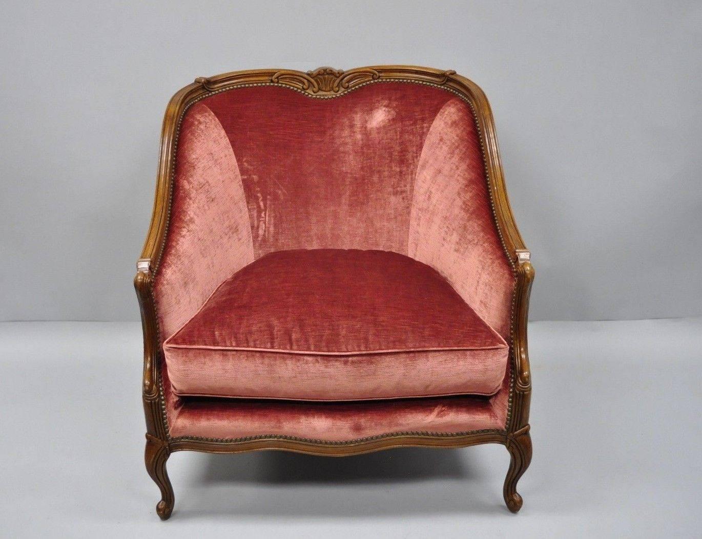Henredon Beacon Hill Oversized French Country Louis XV Bergère Chair and Ottoman In Good Condition In Philadelphia, PA