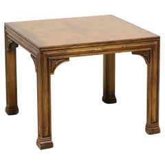 HENREDON Table d'appoint carrée en loupe de chêne d'influence française