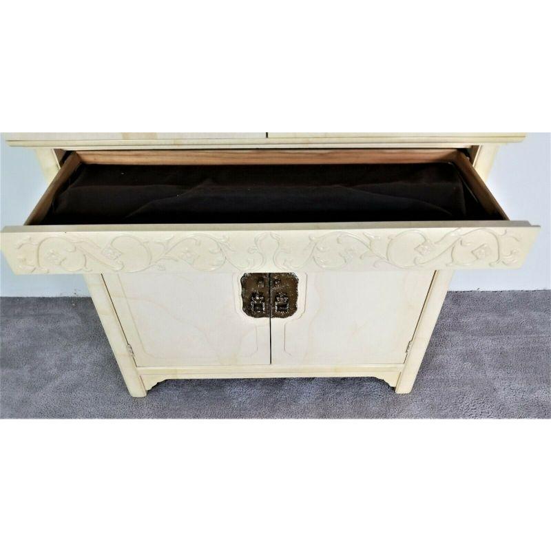 Henredon by Roy Coleman Faux Goat Skin Dry Bar Buffet In Good Condition For Sale In Lake Worth, FL