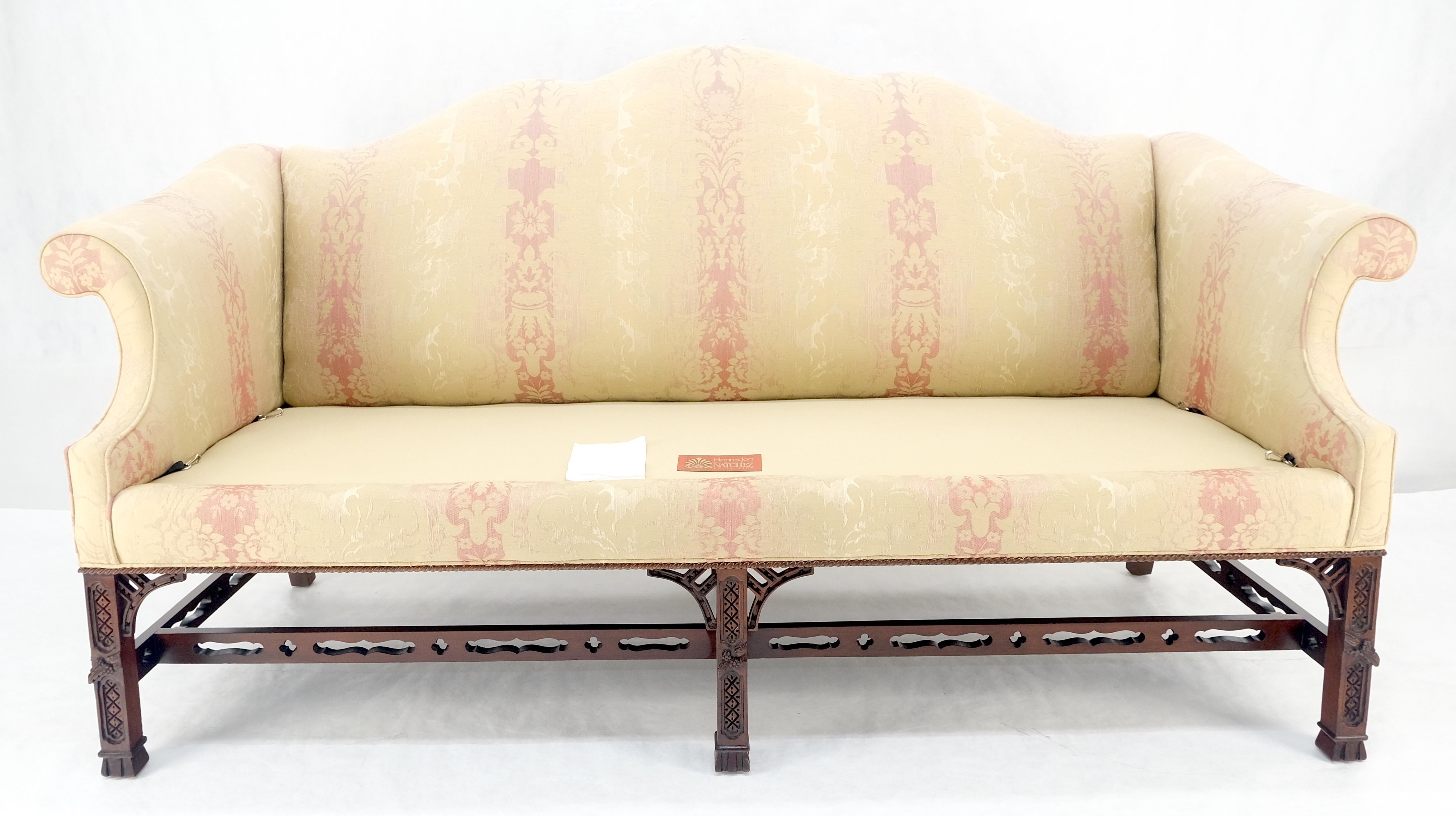 20th Century Henredon Camel Back Carved Mahogany Stretcher Base Sofa For Sale