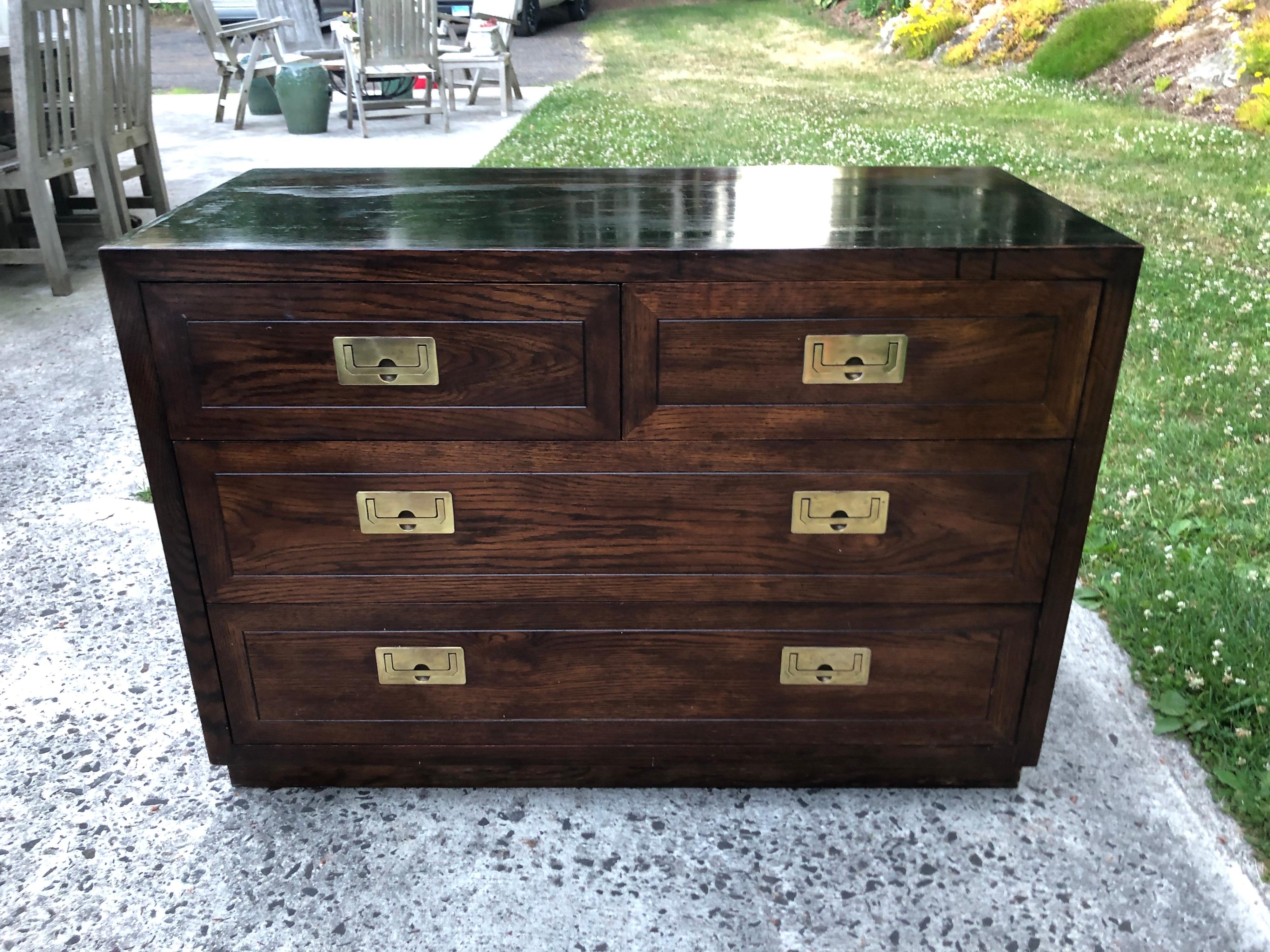 Henredon Campaign Chest of Drawers In Good Condition In Redding, CT