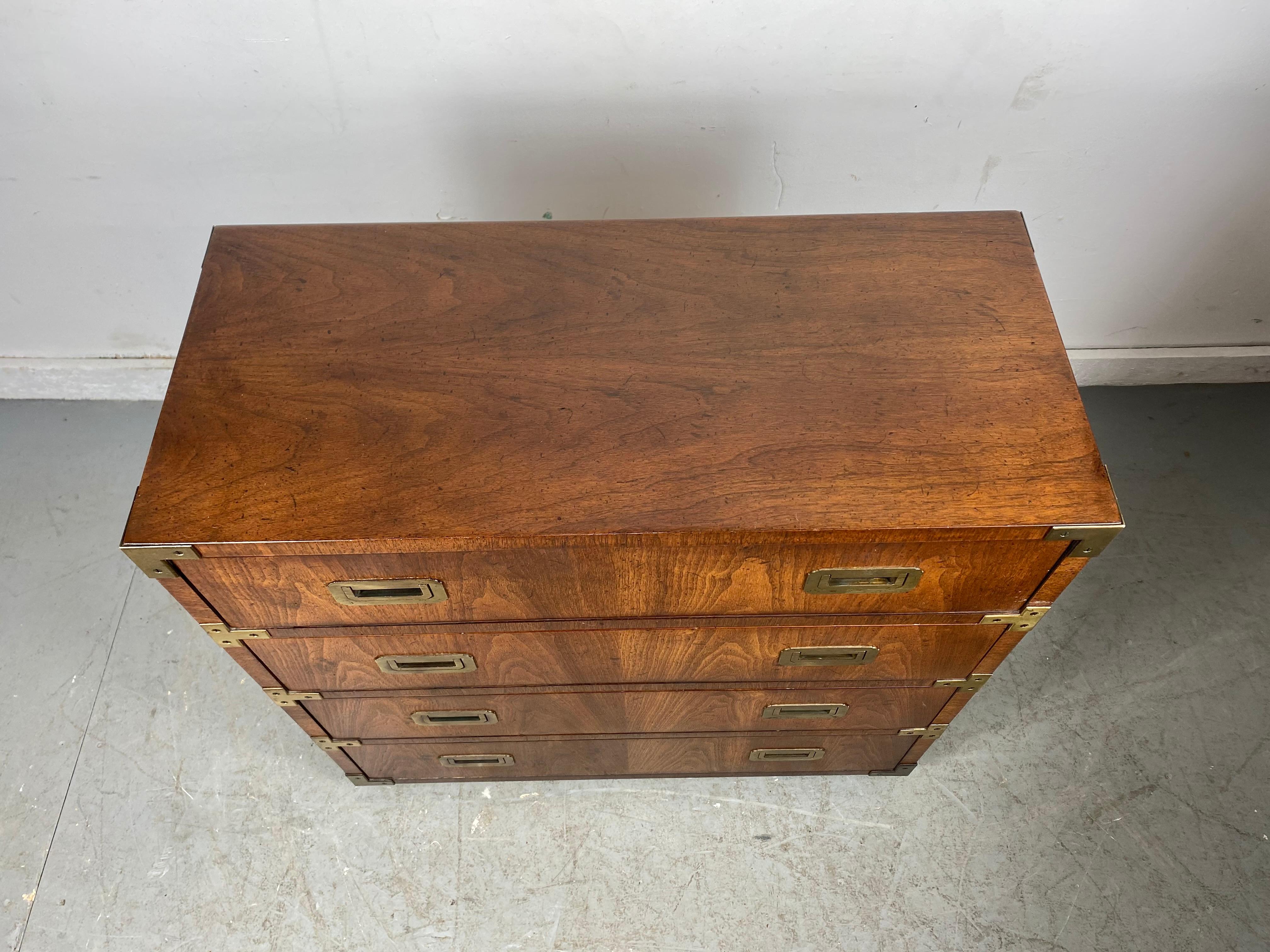 Late 20th Century Henredon Campaign Style 4-Drawer Chest, Richly Grained Book Match Walnut
