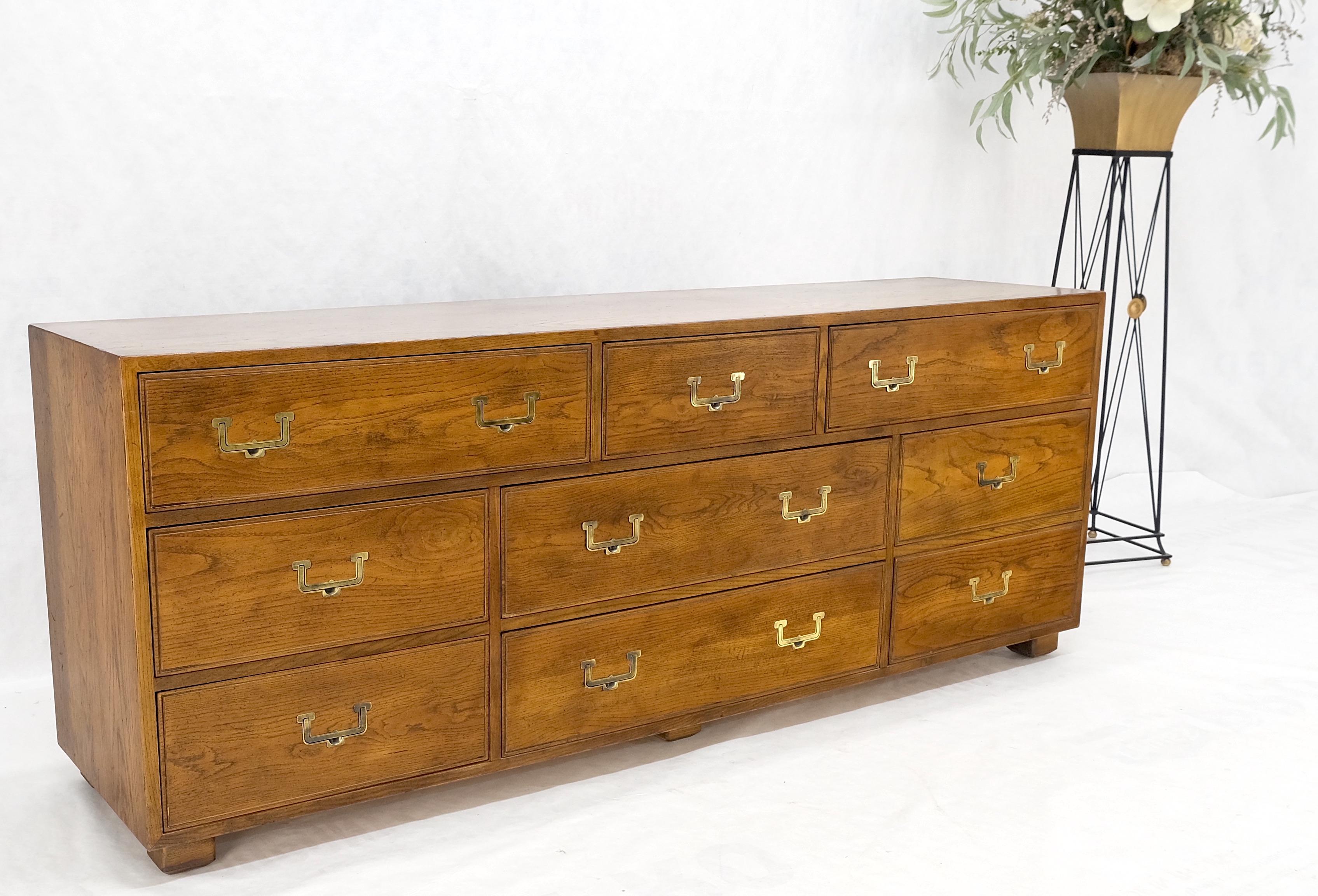 20th Century Henredon Campaign Style 9 Drawers Brass Drop Pulls Long Dresser Credenza Mint! For Sale
