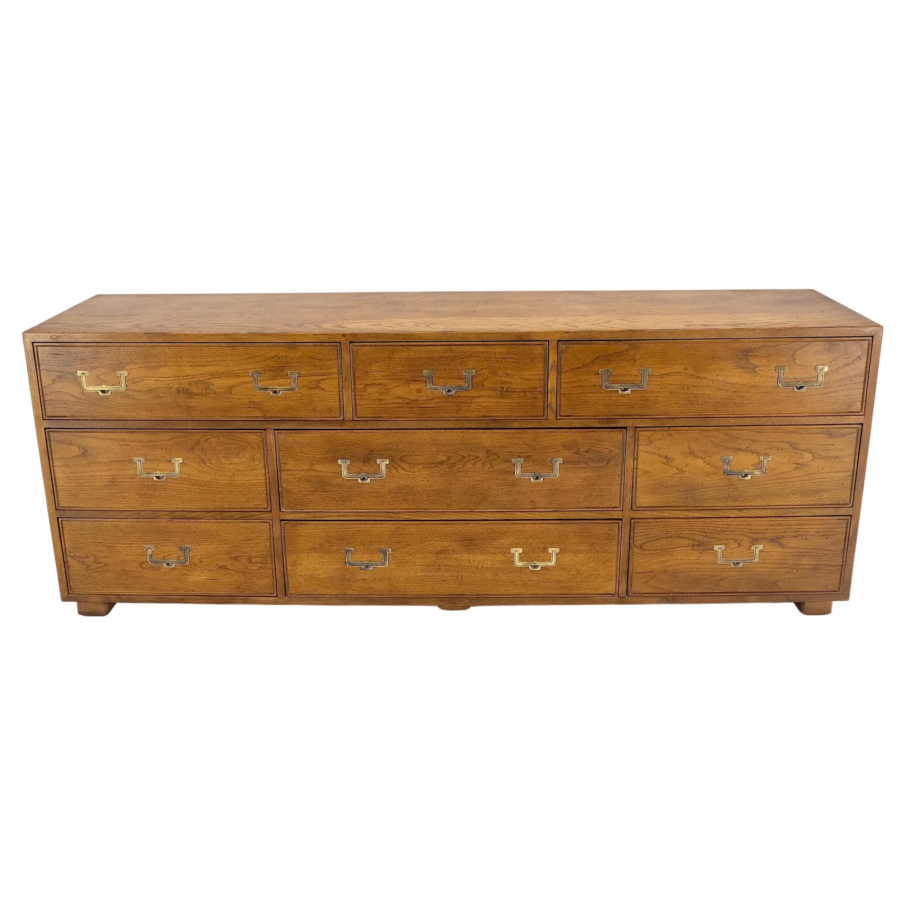 Henredon Campaign Style 9 Drawers Brass Drop Pulls Long Dresser Credenza Mint! For Sale