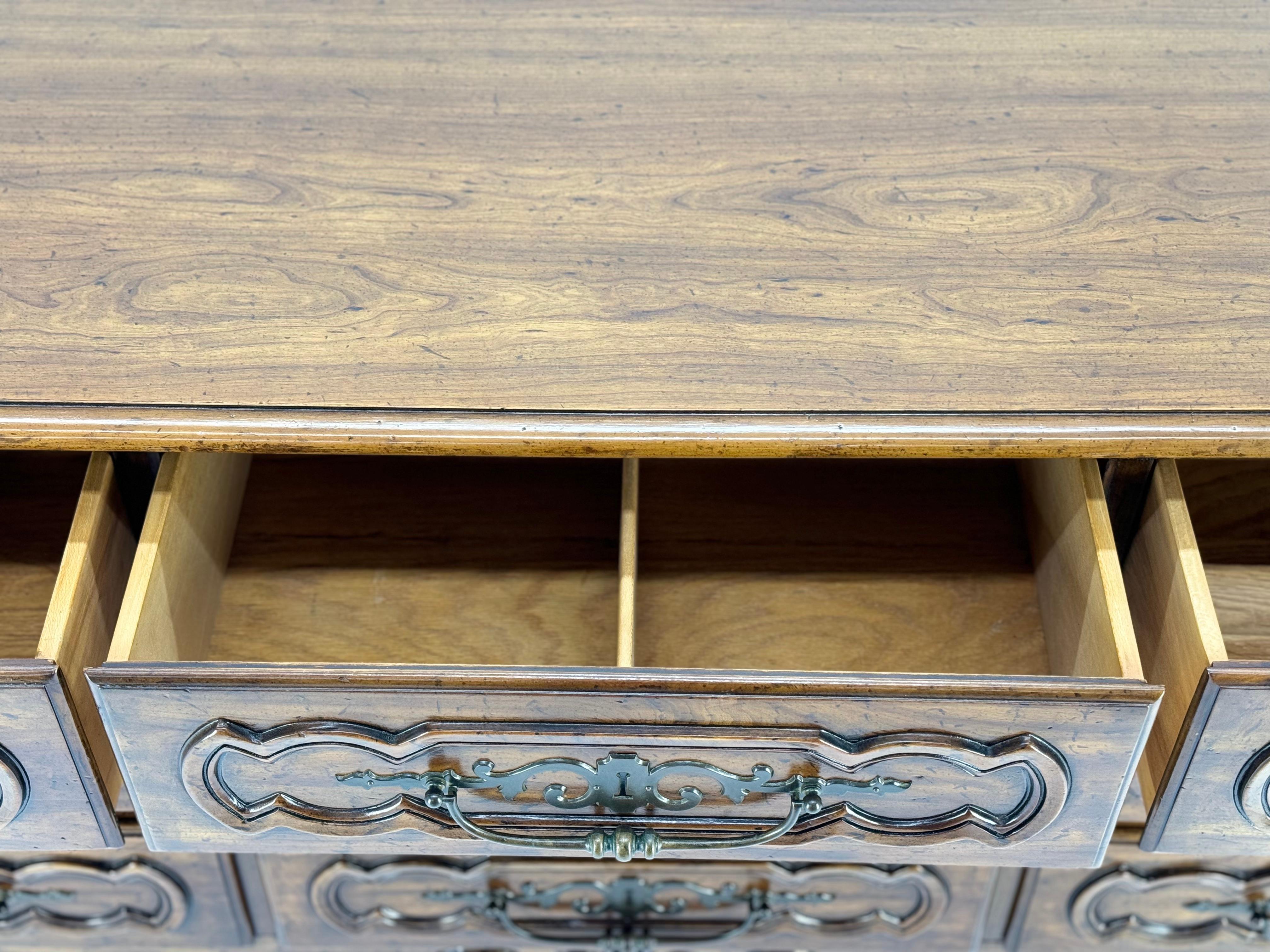 Henredon Carved Chestnut Drawer Fronts Large Heavy Brass Drop Pulls Dresser MINT For Sale 2