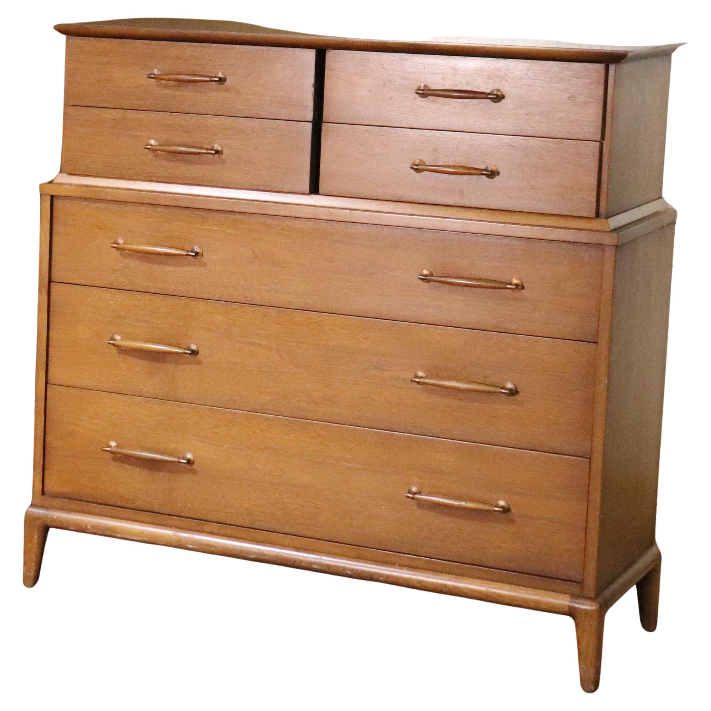 Henredon Chest of Drawers For Sale