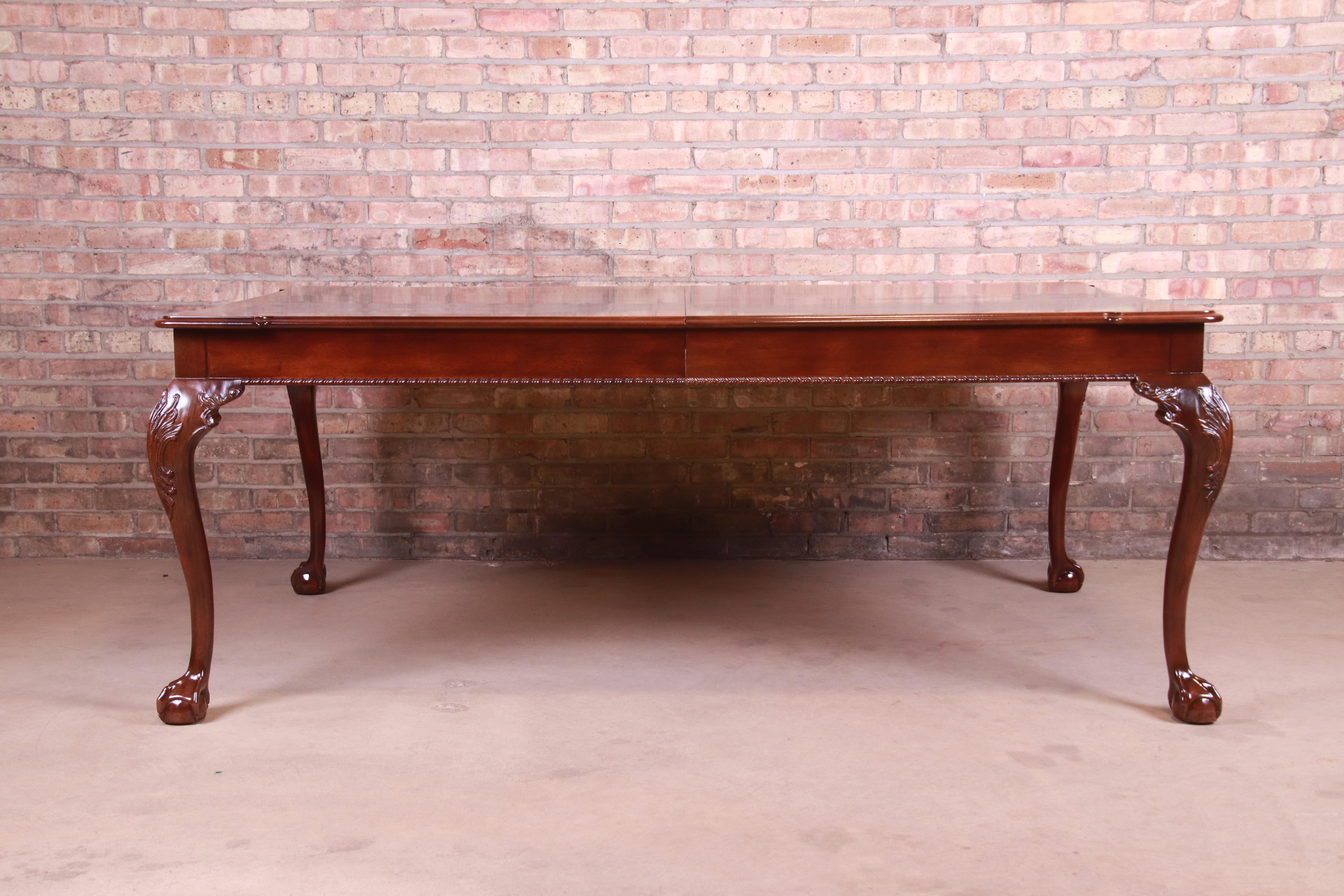 American Henredon Chippendale Banded Mahogany Extension Dining Table, Newly Refinished