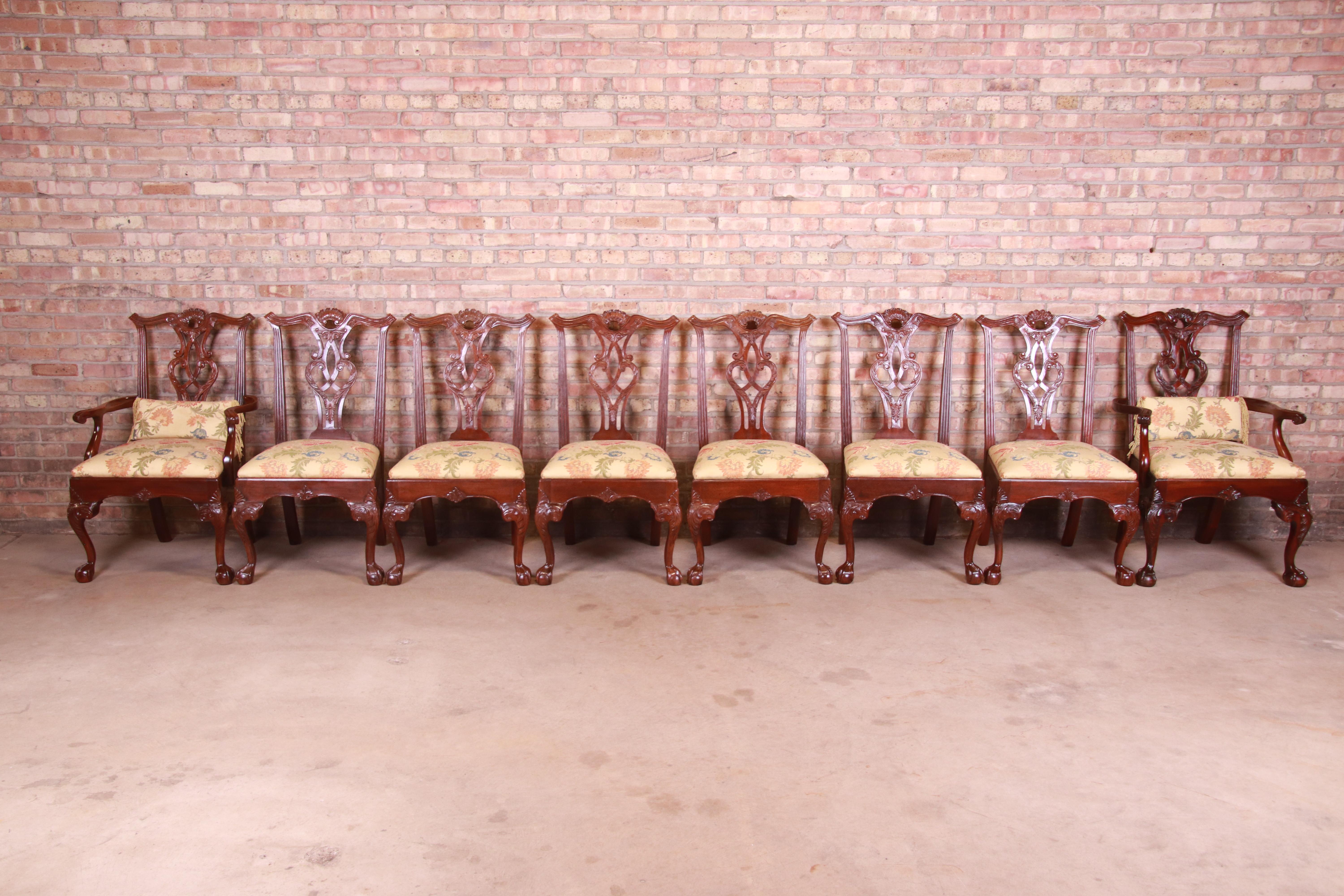 American Henredon Chippendale Carved Mahogany Dining Chairs, Set of Eight