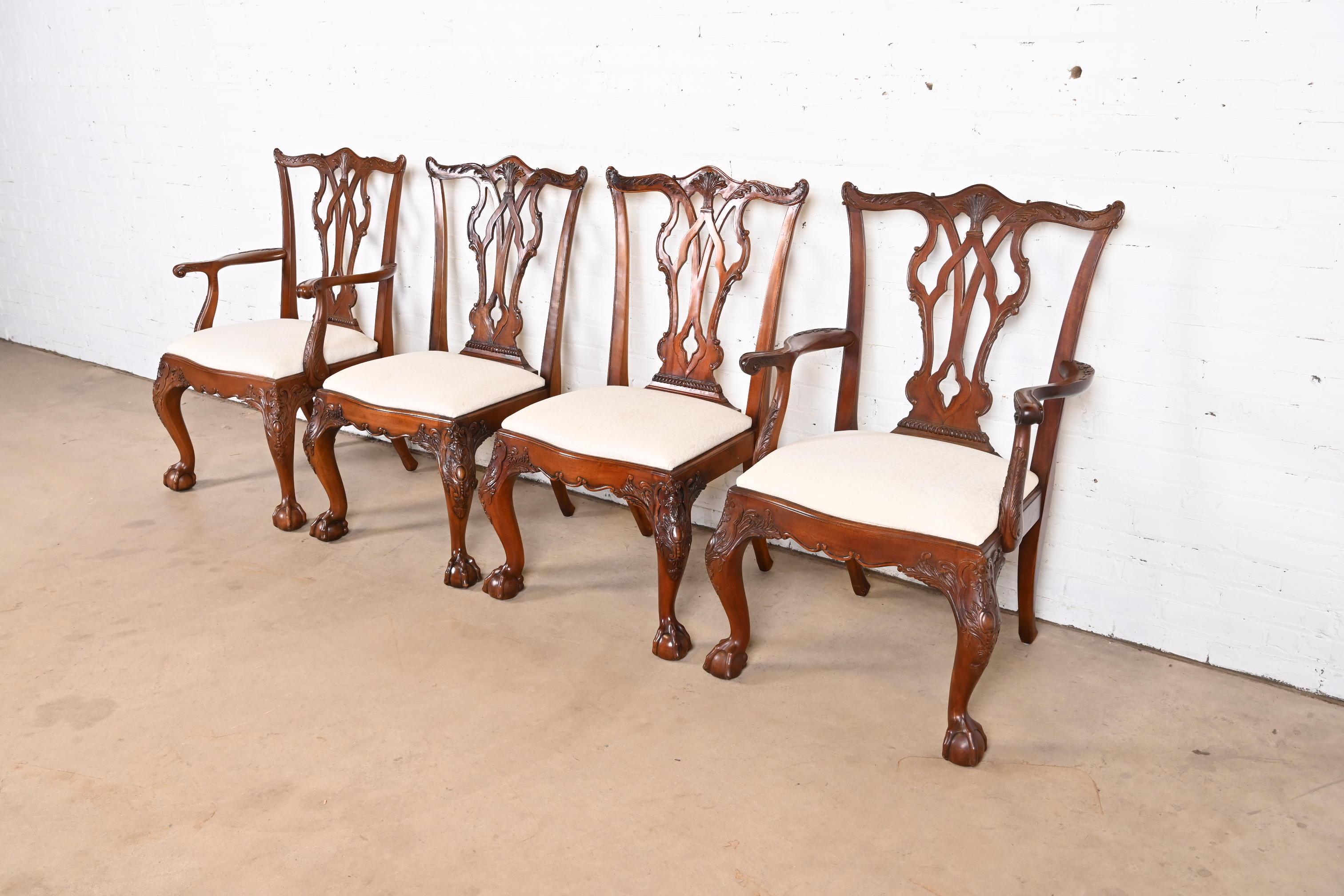 Henredon Chippendale Carved Mahogany Dining Chairs, Set of Four In Good Condition In South Bend, IN