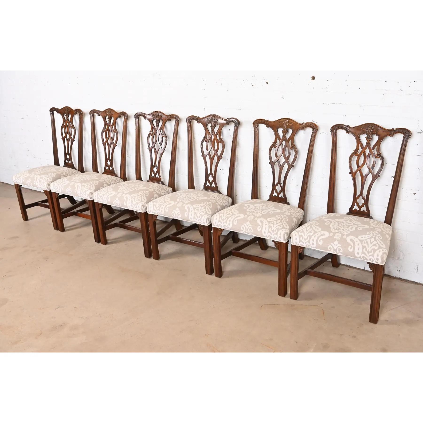 Américain Henredon Chippendale ensemble de six chaises de salle à manger en acajou sculpté en vente