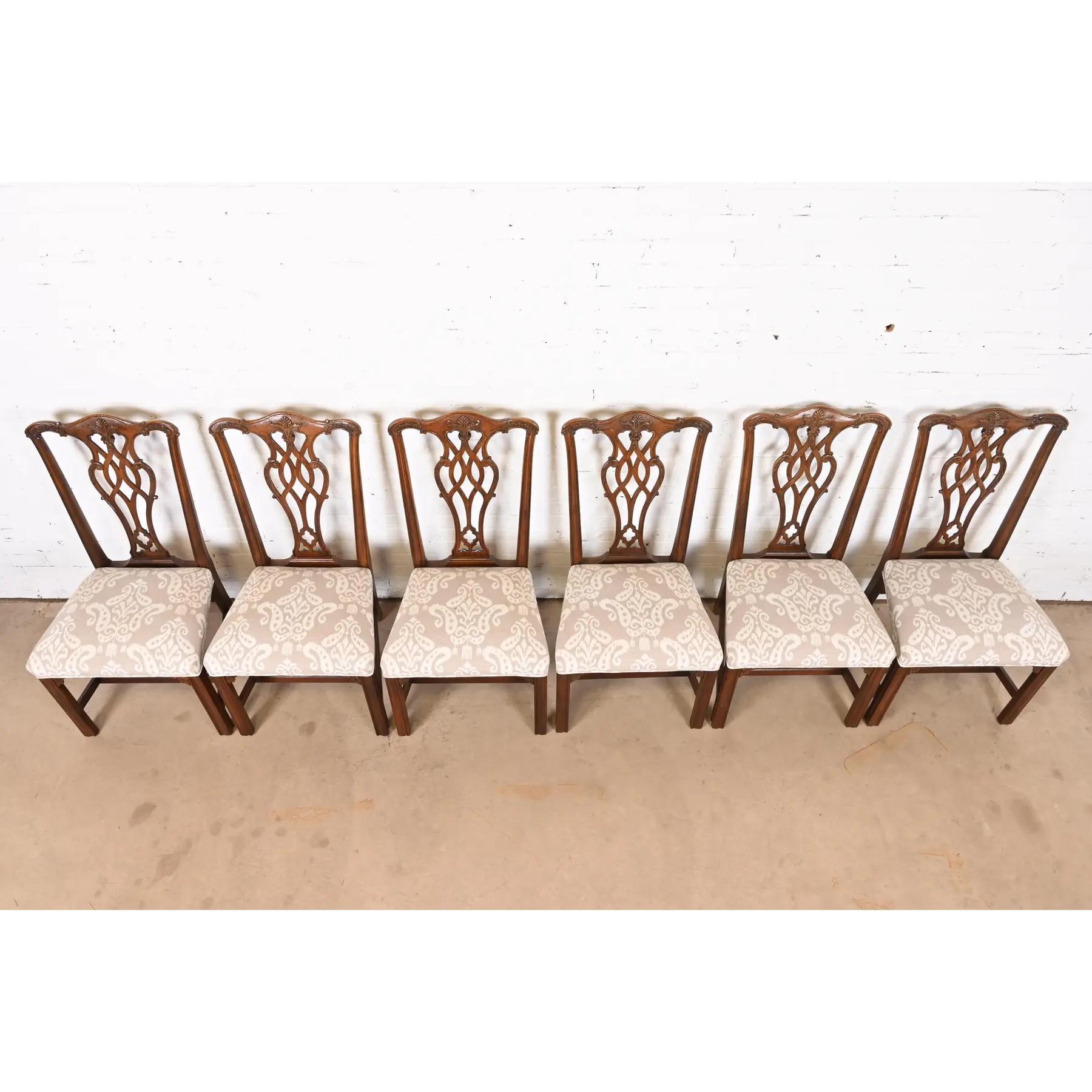 Henredon Chippendale ensemble de six chaises de salle à manger en acajou sculpté en vente 1