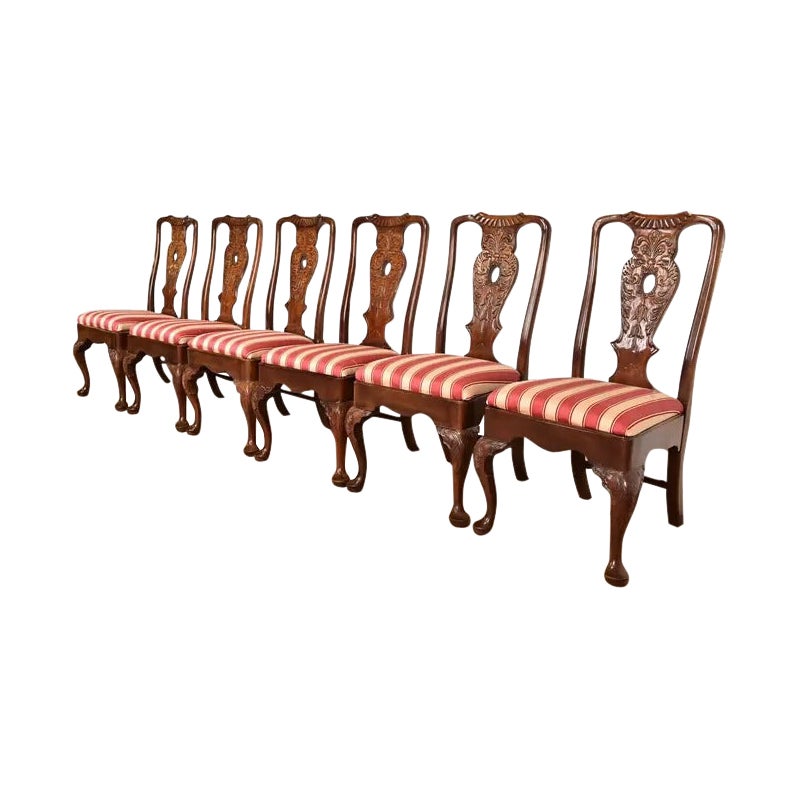 Sedie da pranzo in mogano intagliato Henredon Chippendale, set di sei sedie