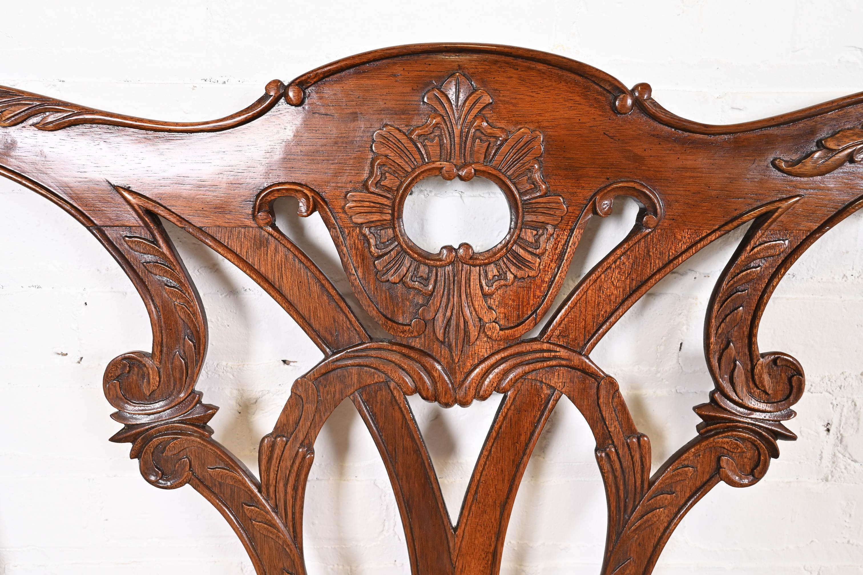 Henredon Chippendale Carved Mahogany King Size Headboard 3