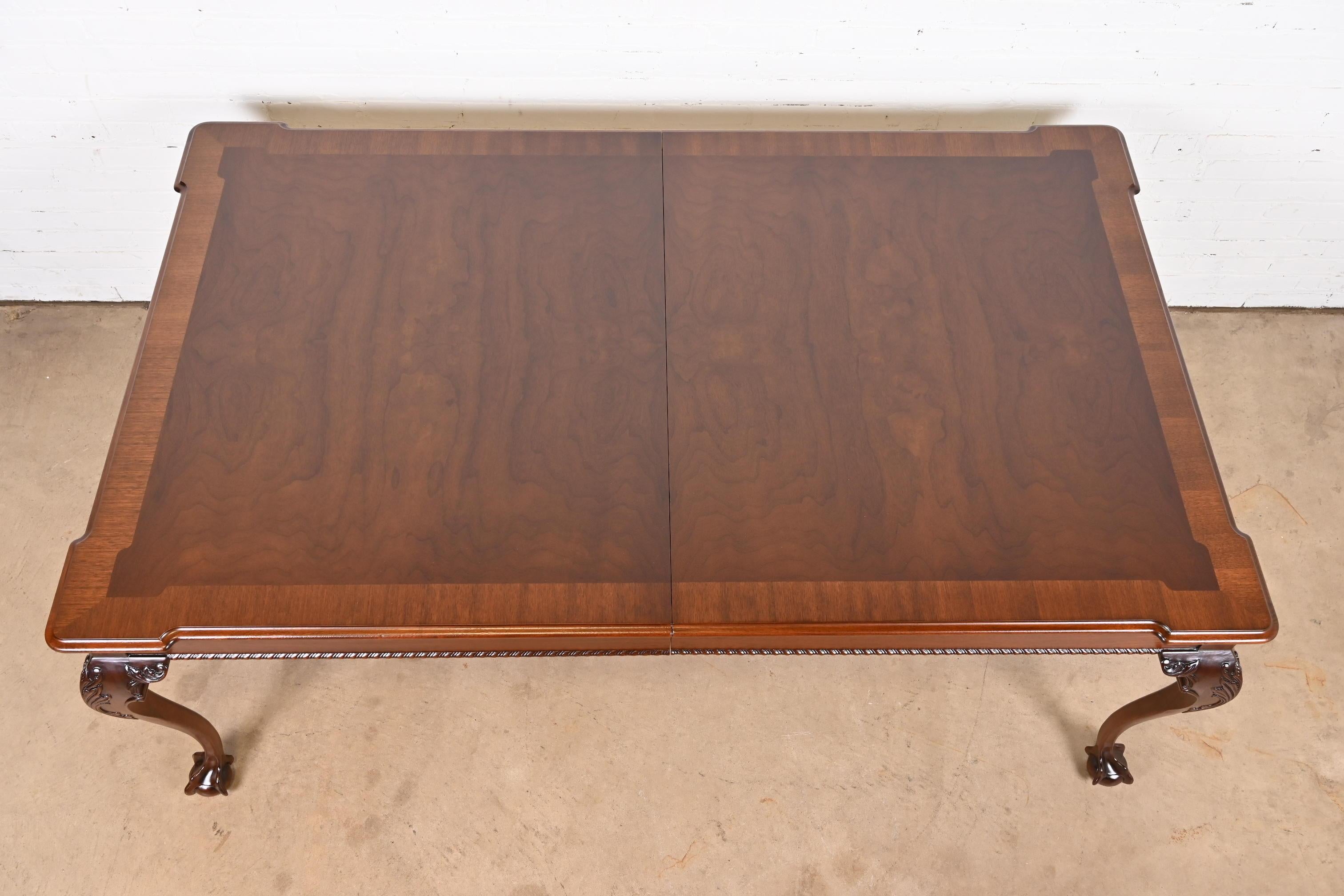 Henredon Chippendale Mahogany and Burl Wood Dining Table, Newly Refinished For Sale 5