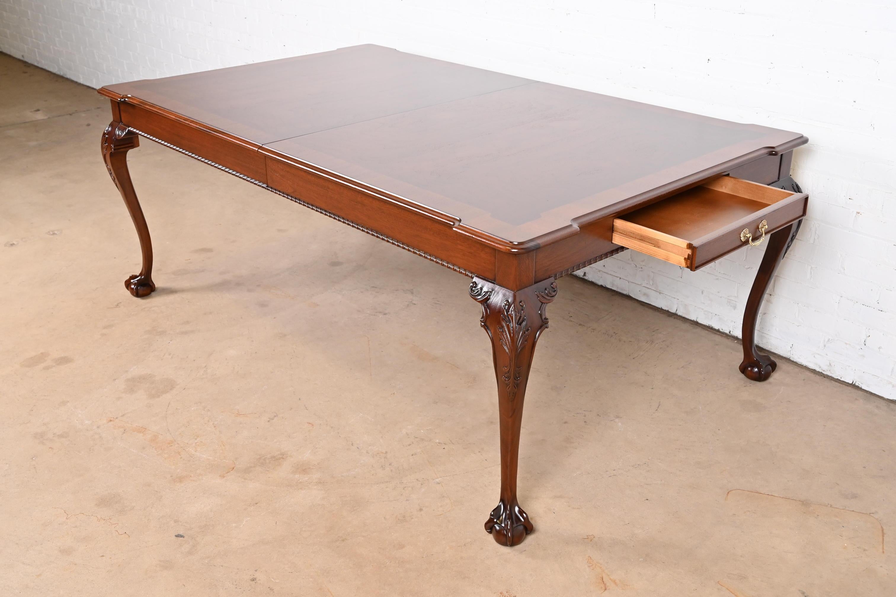 Henredon Chippendale Mahogany and Burl Wood Dining Table, Newly Refinished For Sale 2