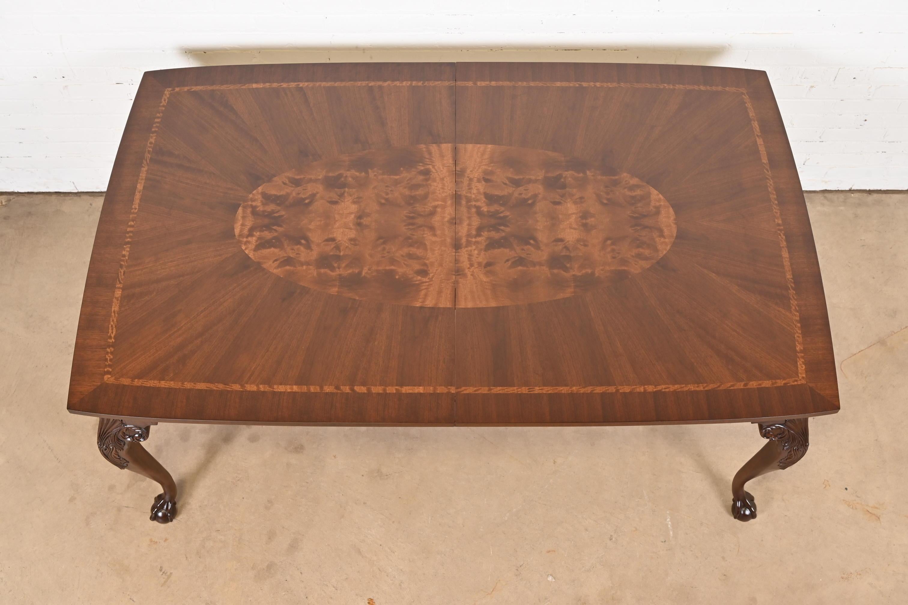 Henredon Chippendale Mahogany and Inlaid Burl Wood Extension Dining Table 12