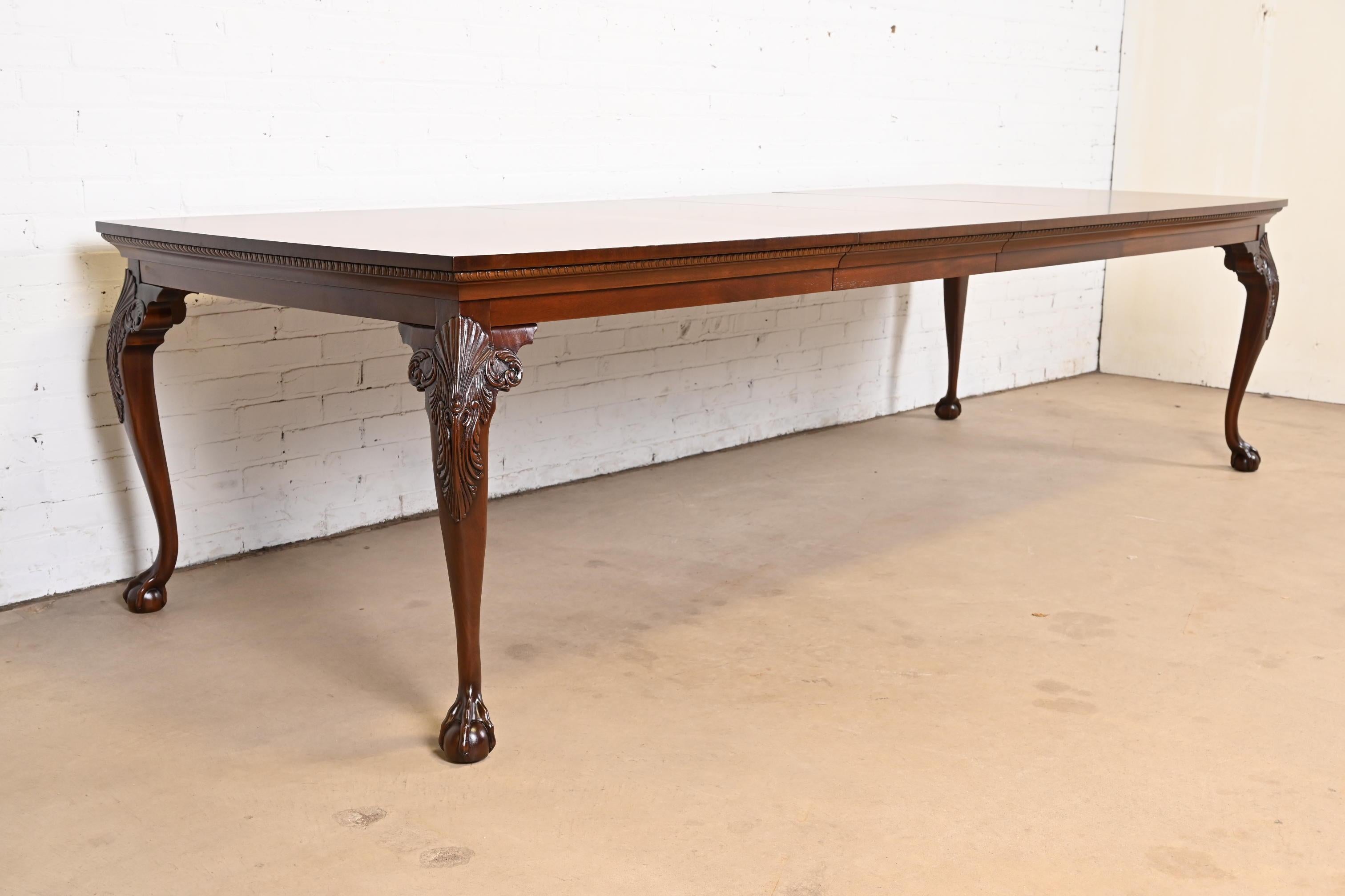 Henredon Chippendale Mahogany and Inlaid Burl Wood Extension Dining Table 1