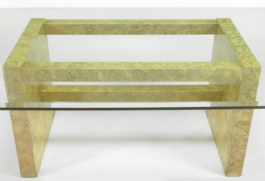Table de salle à manger Henredon datant d'environ 1975 avec base en verre et marbre en vente 1