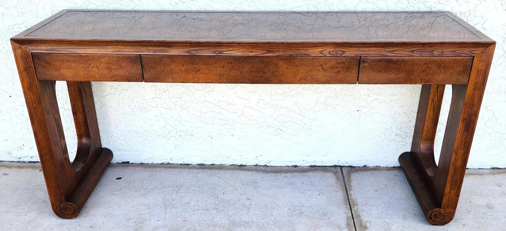Henredon Circa East Console Table Bar Desk In condizioni buone in vendita a Lake Worth, FL