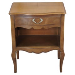 Henredon Country French Louis XV Serpentine Tulip Wood Side Table Nightstand