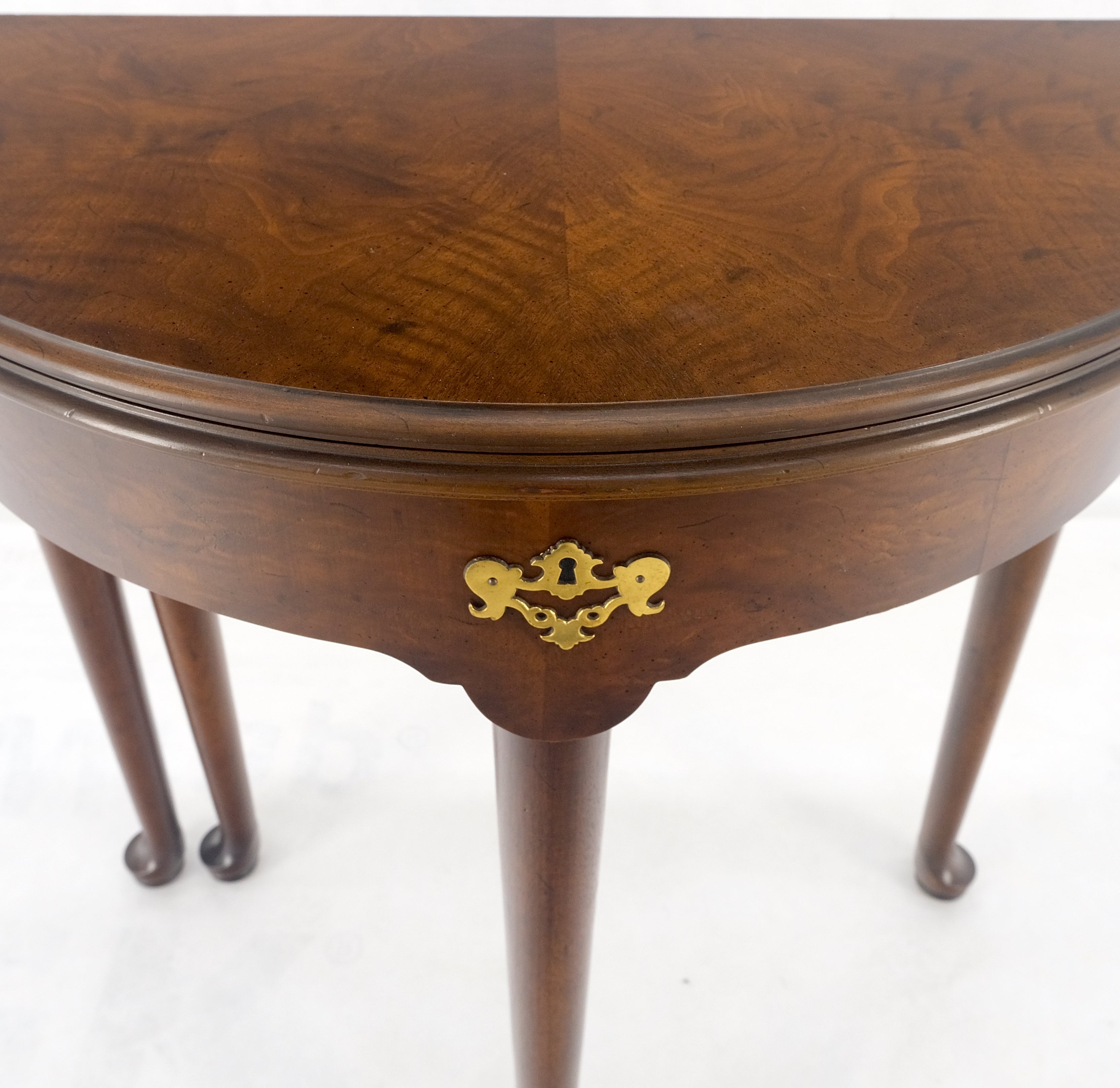 Henredon Demilune Flip Top Burl Walnut Top Console Sofa Occasional Side Lamp Table MINT!