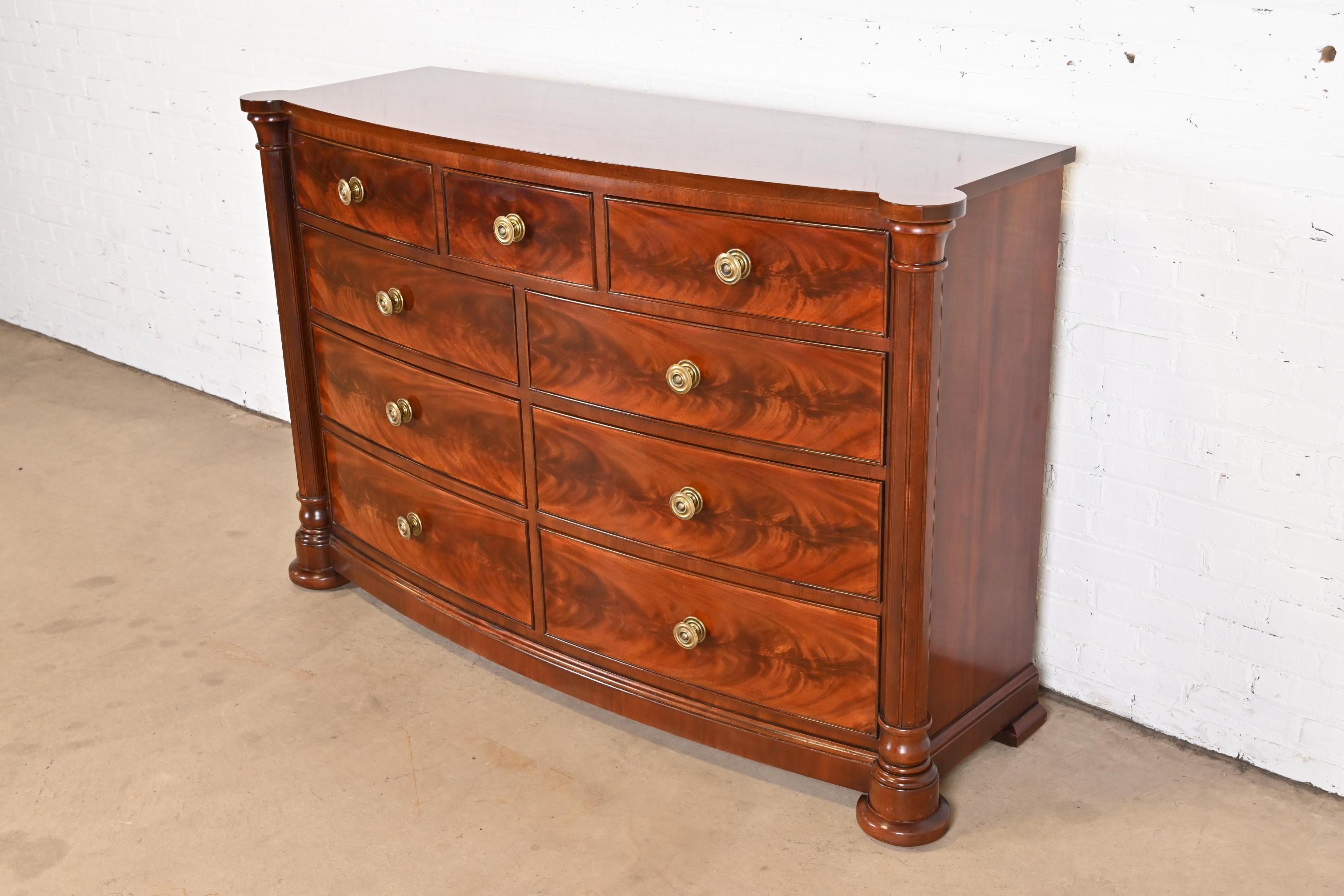 Henredon Empire Flame Mahogany Bow Front Chest of Drawers In Good Condition In South Bend, IN