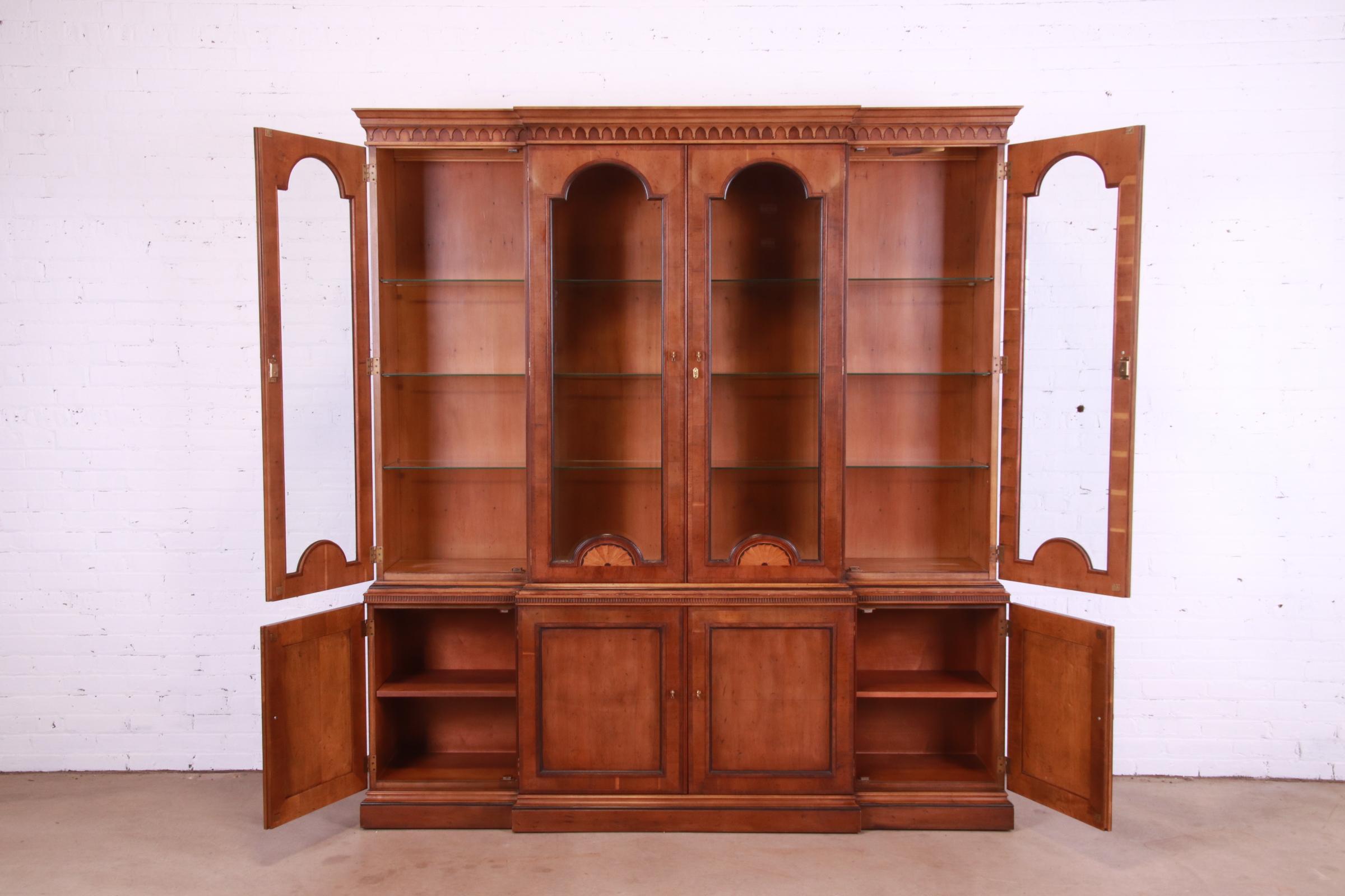 Henredon English Georgian Inlaid Yew Wood Breakfront Bookcase Cabinet For Sale 8