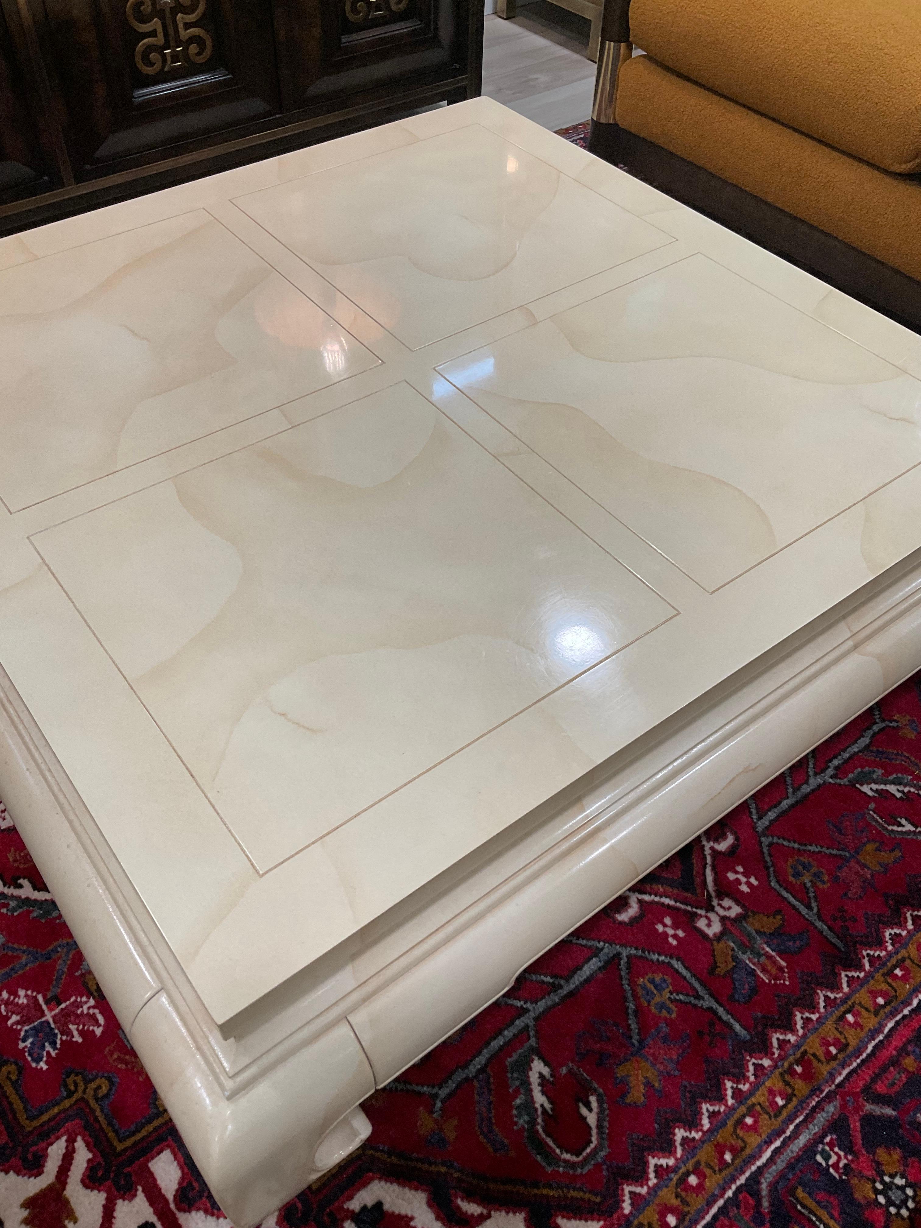 Henredon Faux Goatskin Collection Chinoiserie Coffee Table In Good Condition In Hartville, OH