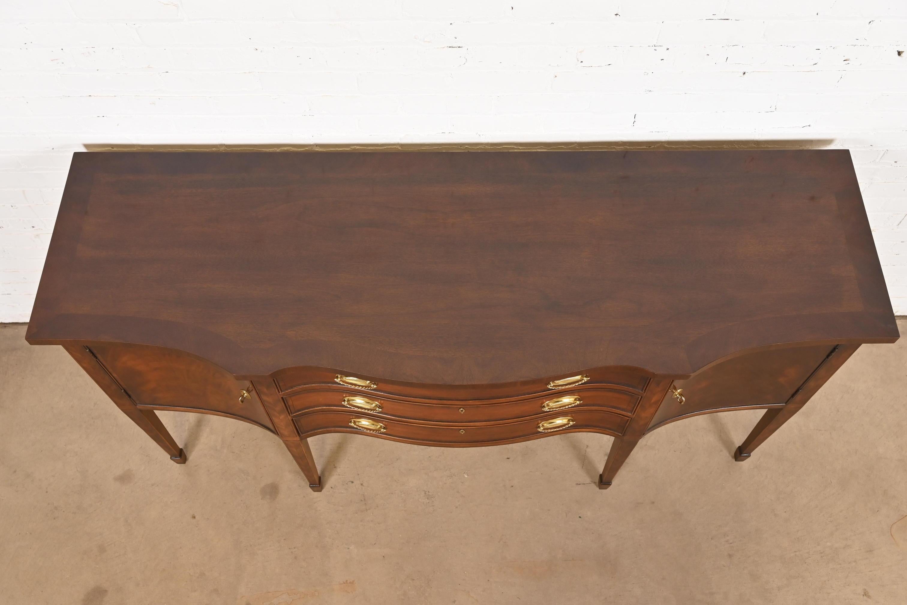 Henredon Federal Mahogany Bow Front Sideboard Credenza 4